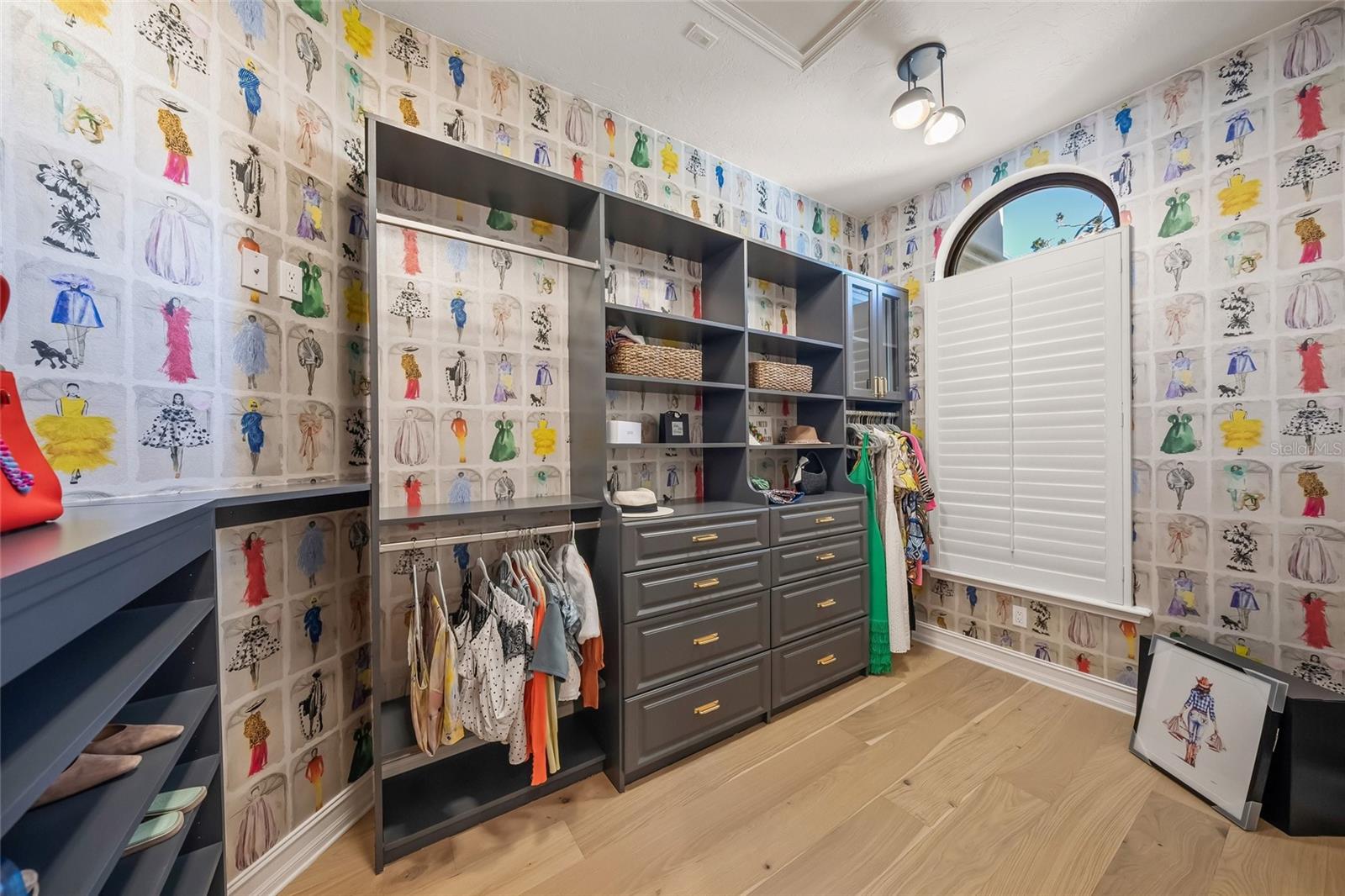 Image 24 of 81 For 1451 Rebecca Lane