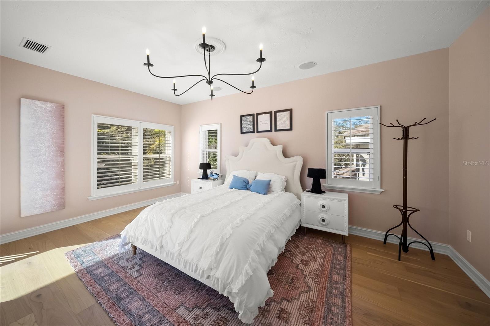 Image 30 of 81 For 1451 Rebecca Lane