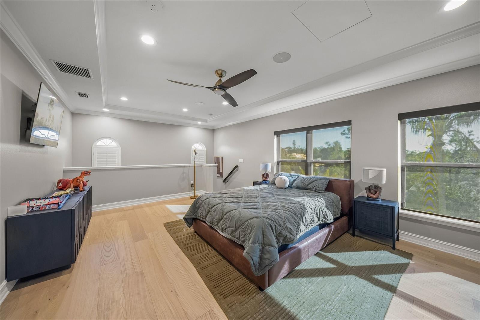 Image 33 of 81 For 1451 Rebecca Lane