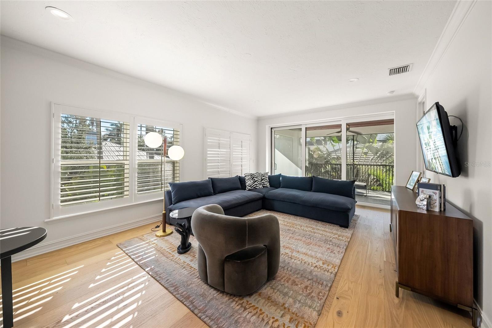 Image 35 of 81 For 1451 Rebecca Lane