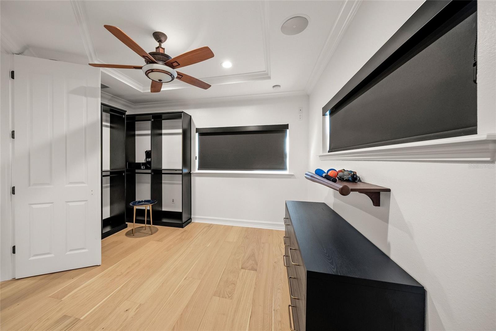 Image 36 of 81 For 1451 Rebecca Lane