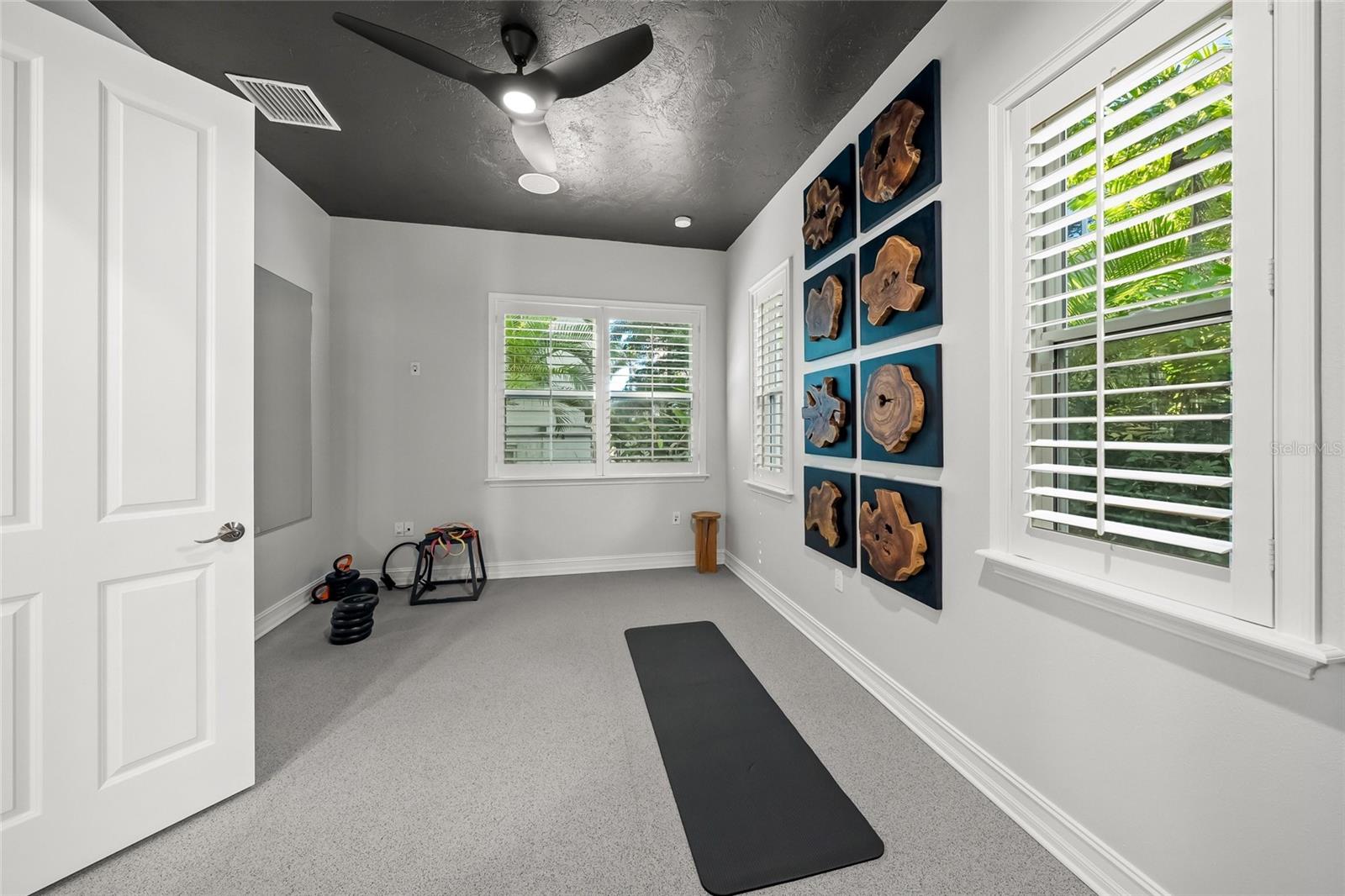 Image 38 of 81 For 1451 Rebecca Lane