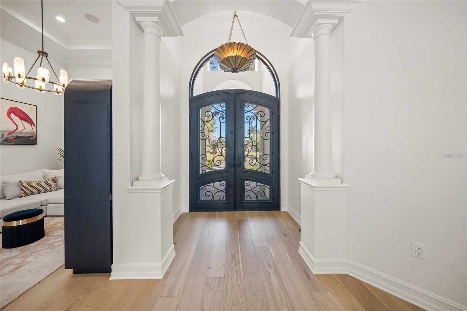 Image 4 of 81 For 1451 Rebecca Lane