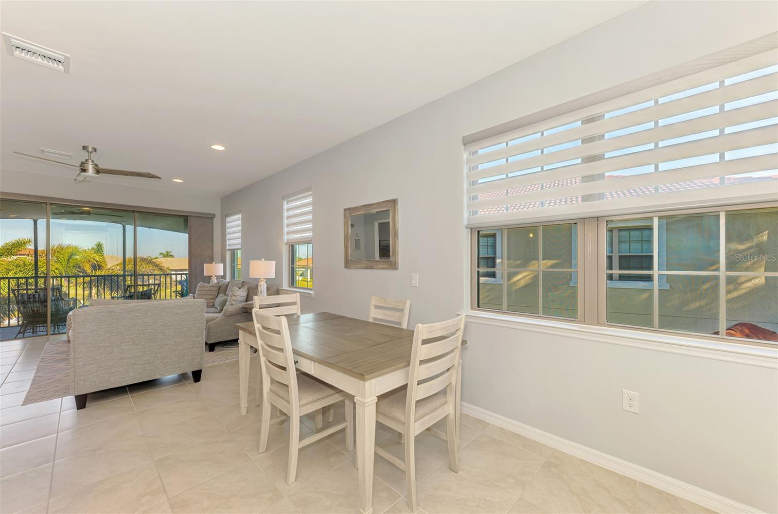 Image 22 of 91 For 113 Porta Vecchio Bend 202