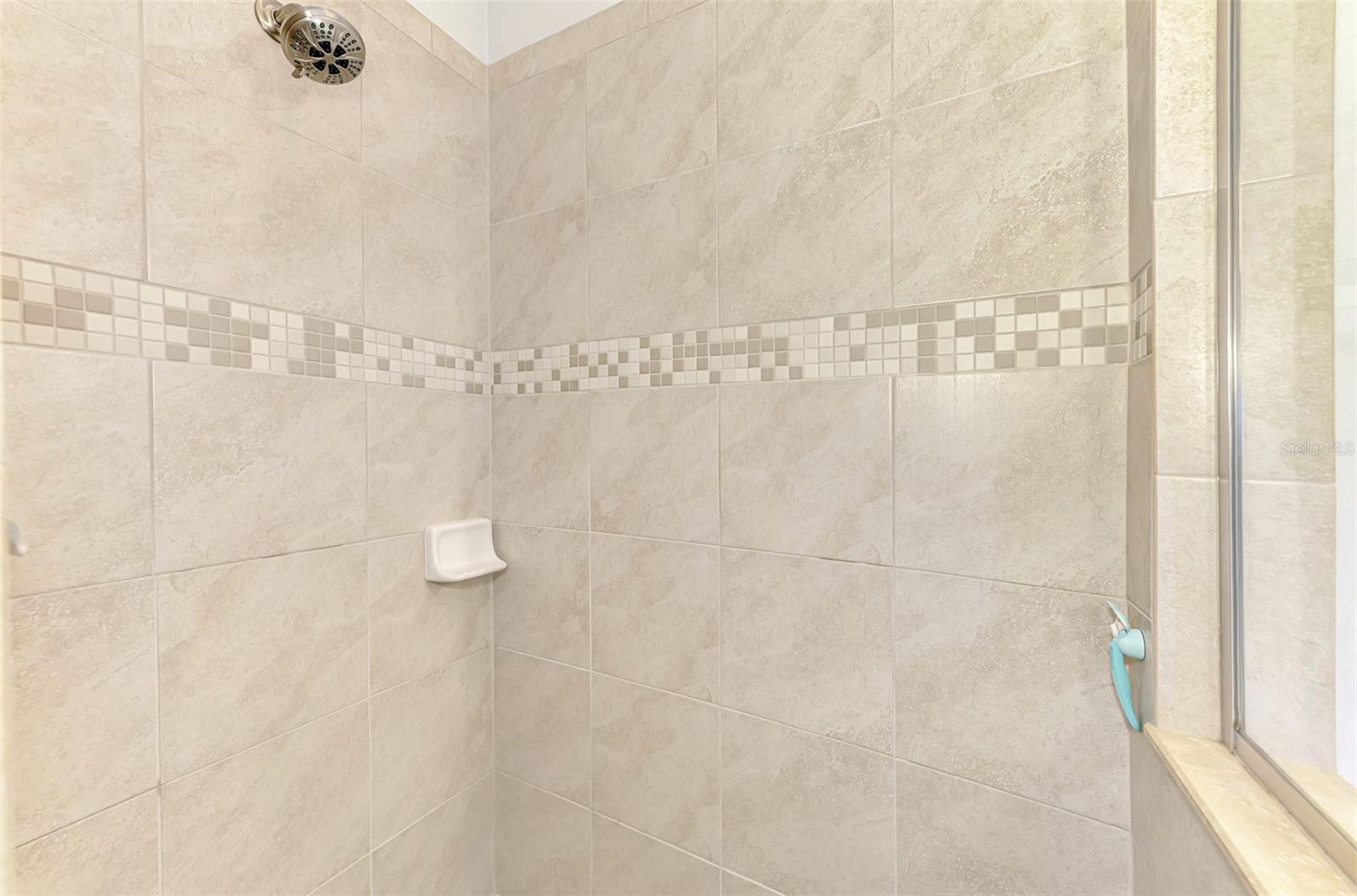 Image 33 of 91 For 113 Porta Vecchio Bend 202