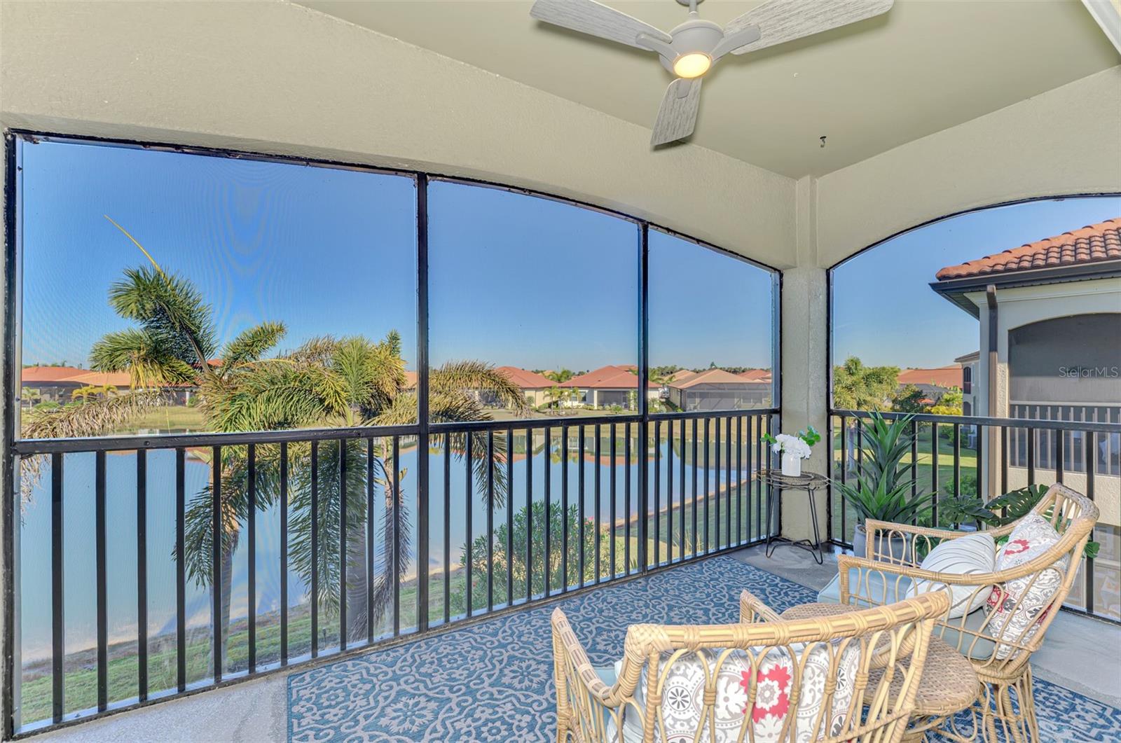 Image 44 of 91 For 113 Porta Vecchio Bend 202