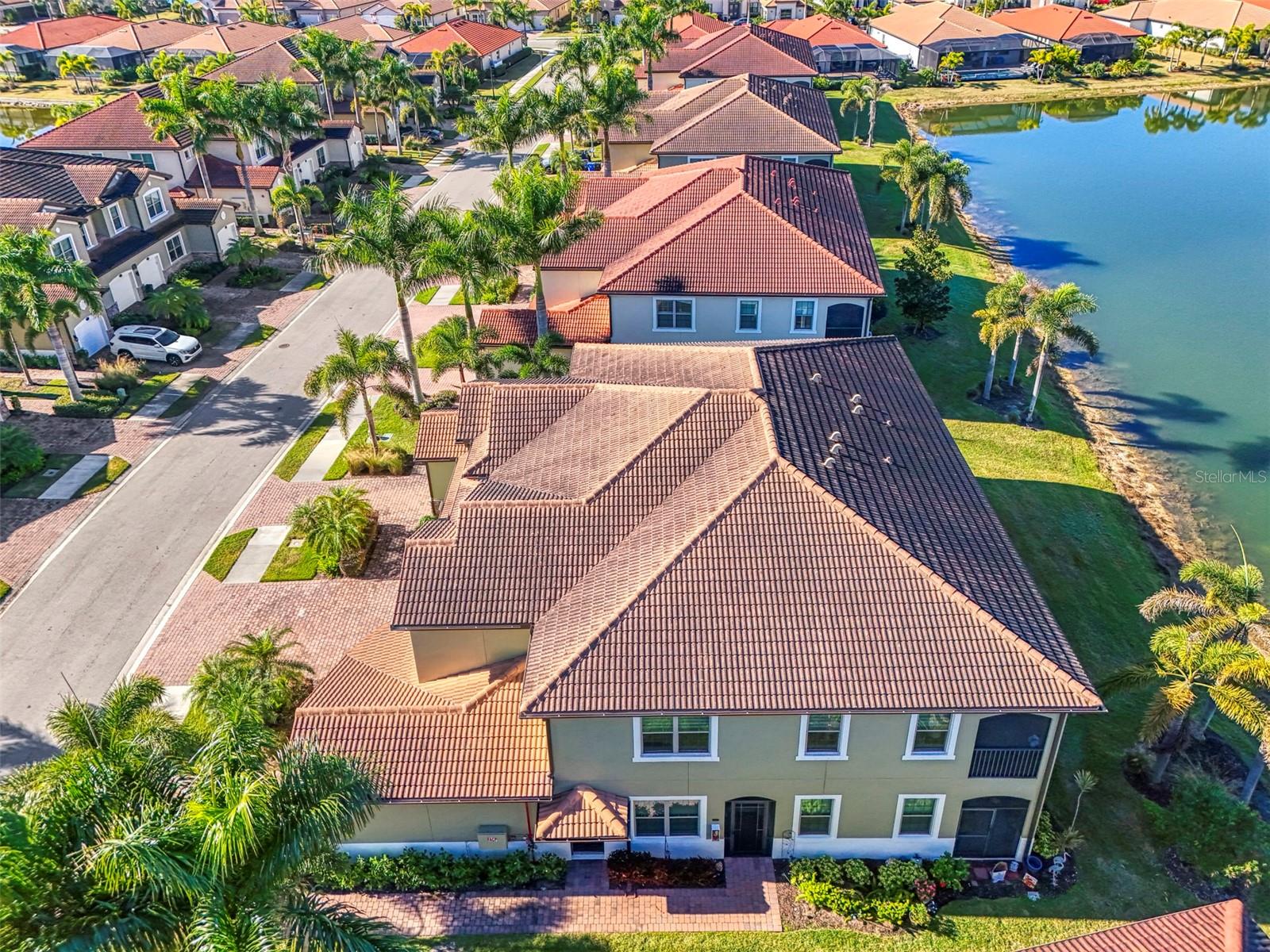 Image 45 of 91 For 113 Porta Vecchio Bend 202