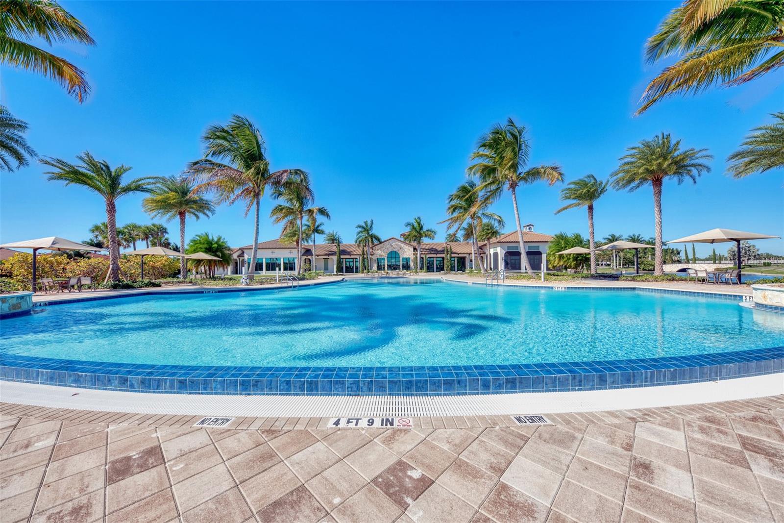 Image 74 of 91 For 113 Porta Vecchio Bend 202