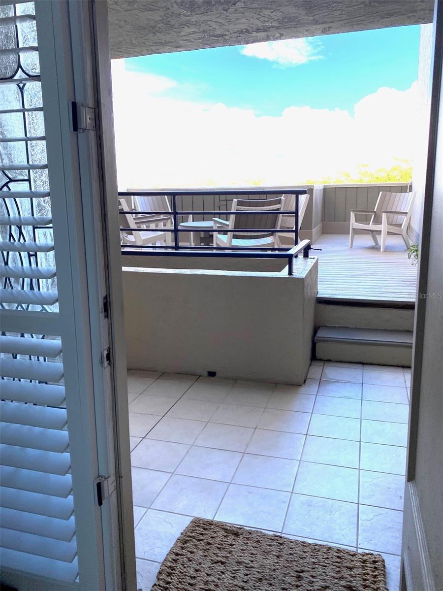 Image 19 of 20 For 2675 Gulf Of Mexico Drive 302