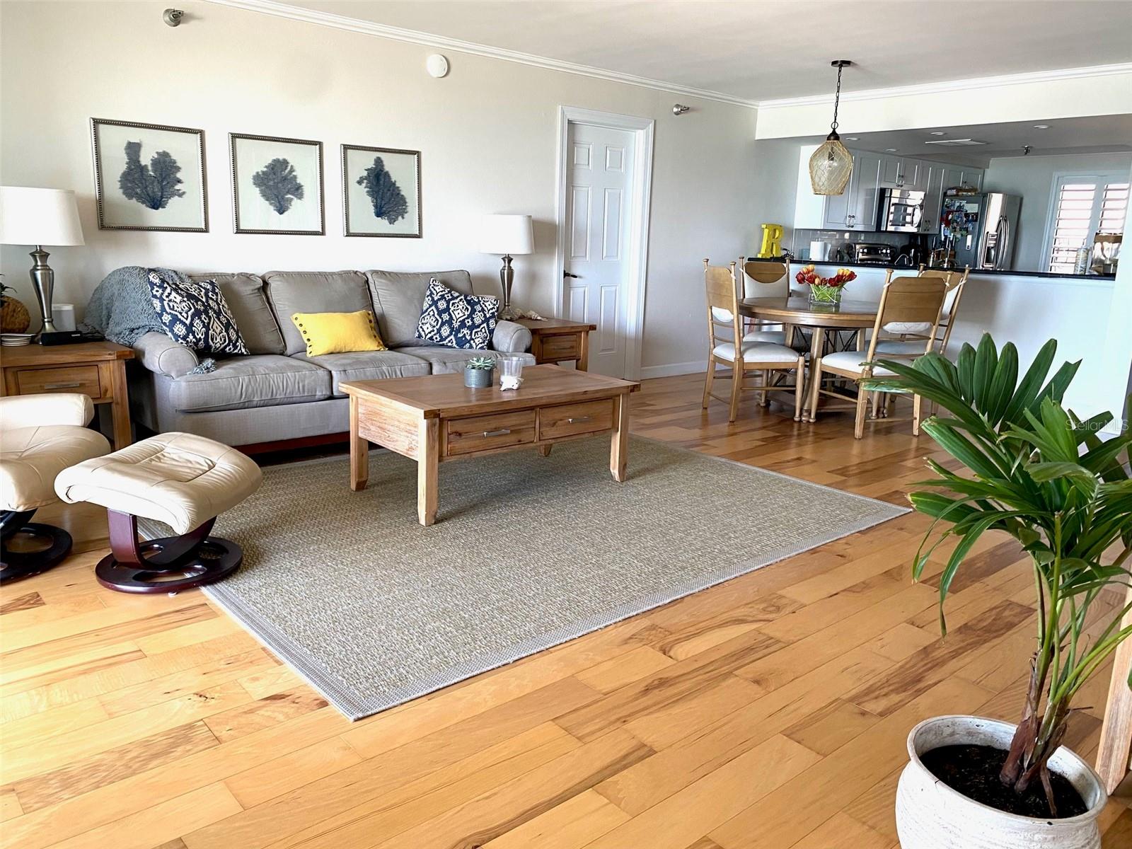 Image 4 of 20 For 2675 Gulf Of Mexico Drive 302