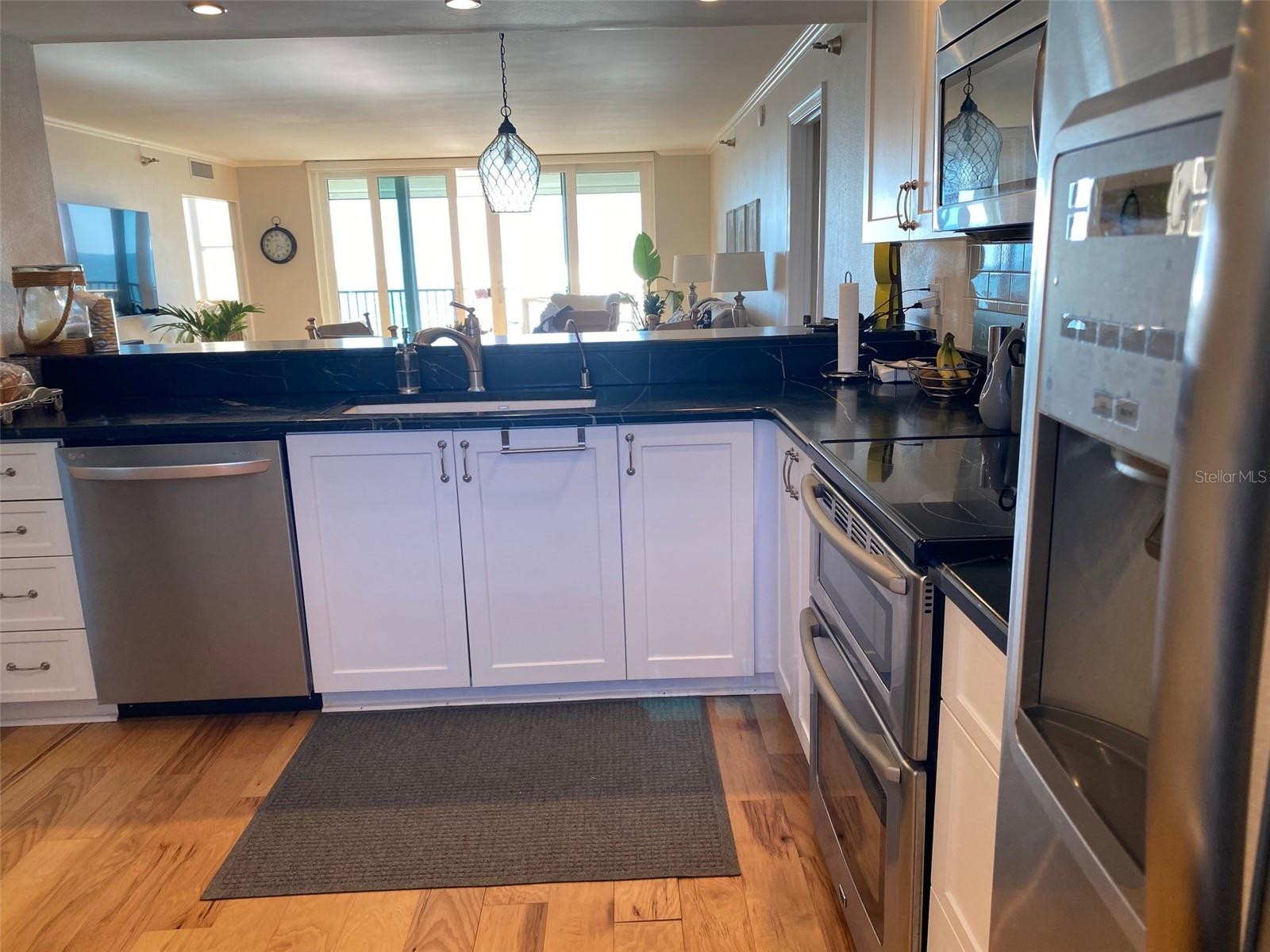 Image 6 of 20 For 2675 Gulf Of Mexico Drive 302