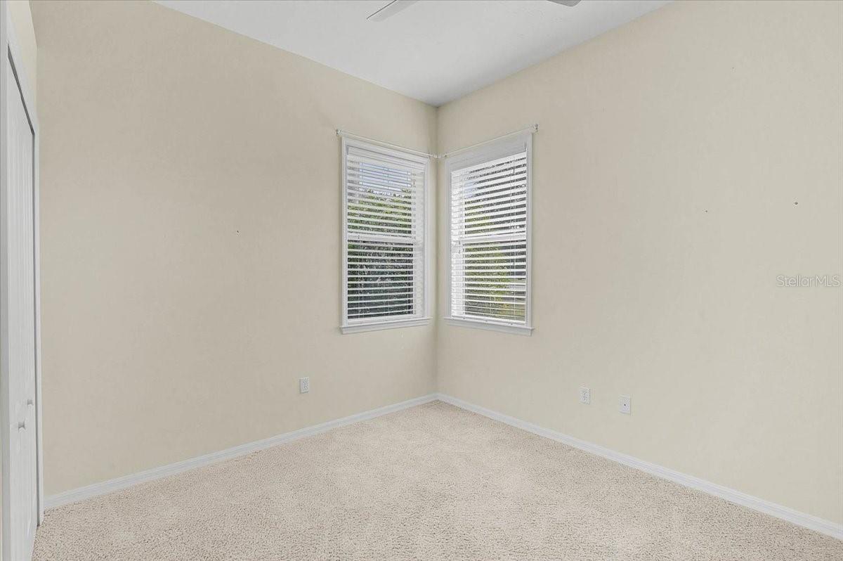 Image 26 of 50 For 14519 17th Avenue E