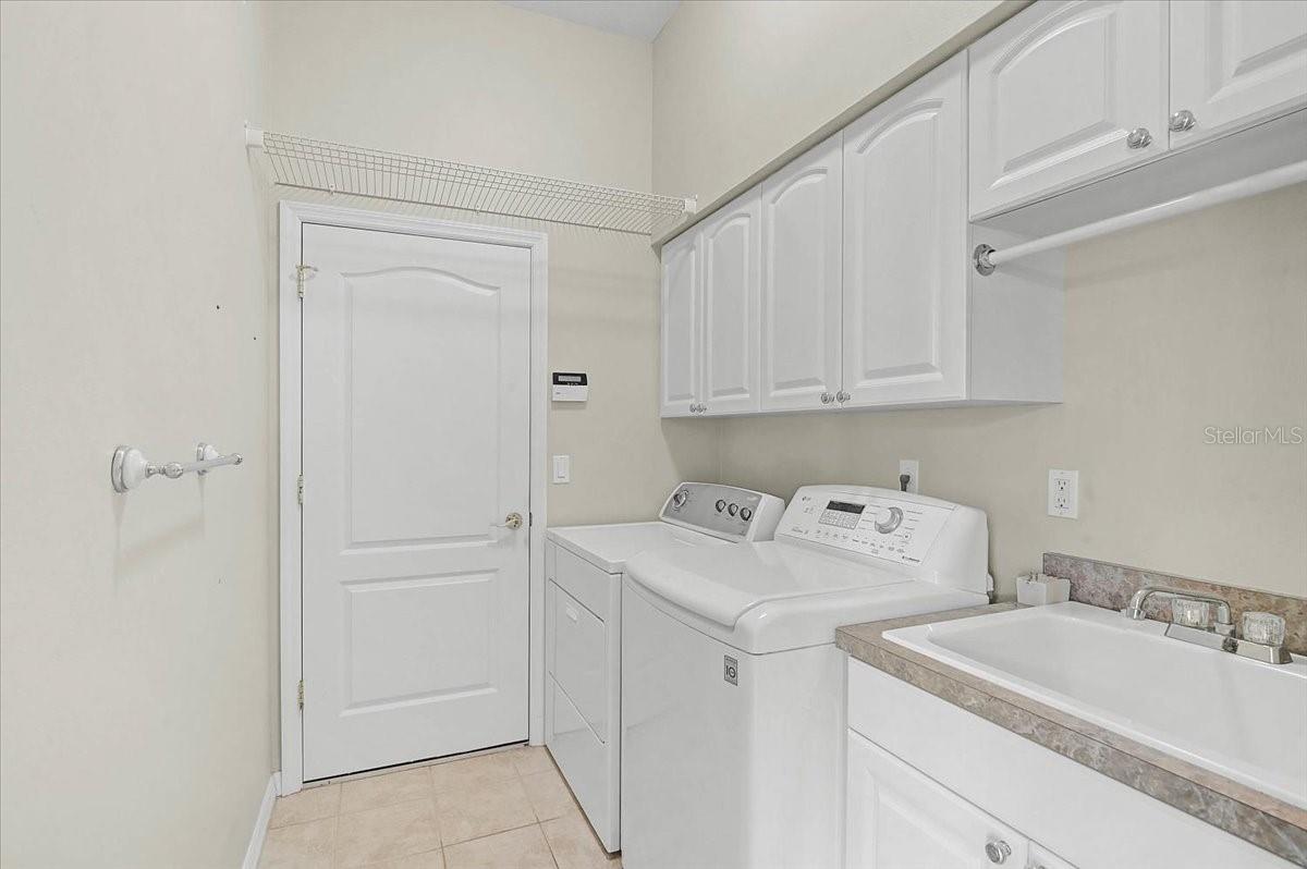 Image 34 of 50 For 14519 17th Avenue E