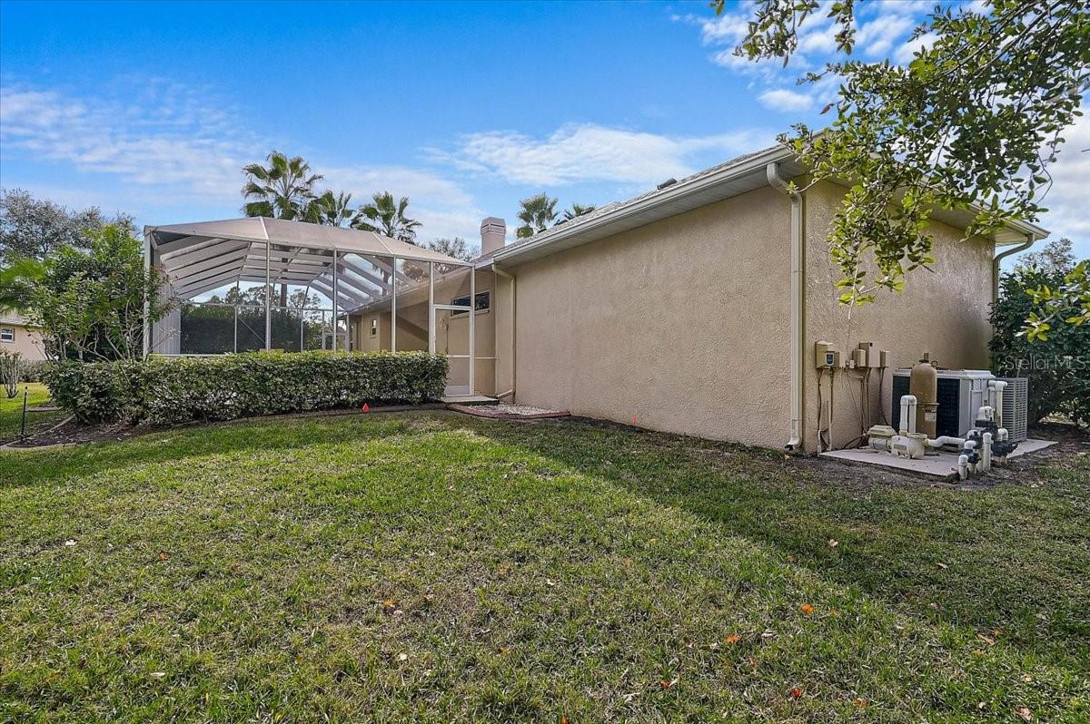 Image 41 of 50 For 14519 17th Avenue E