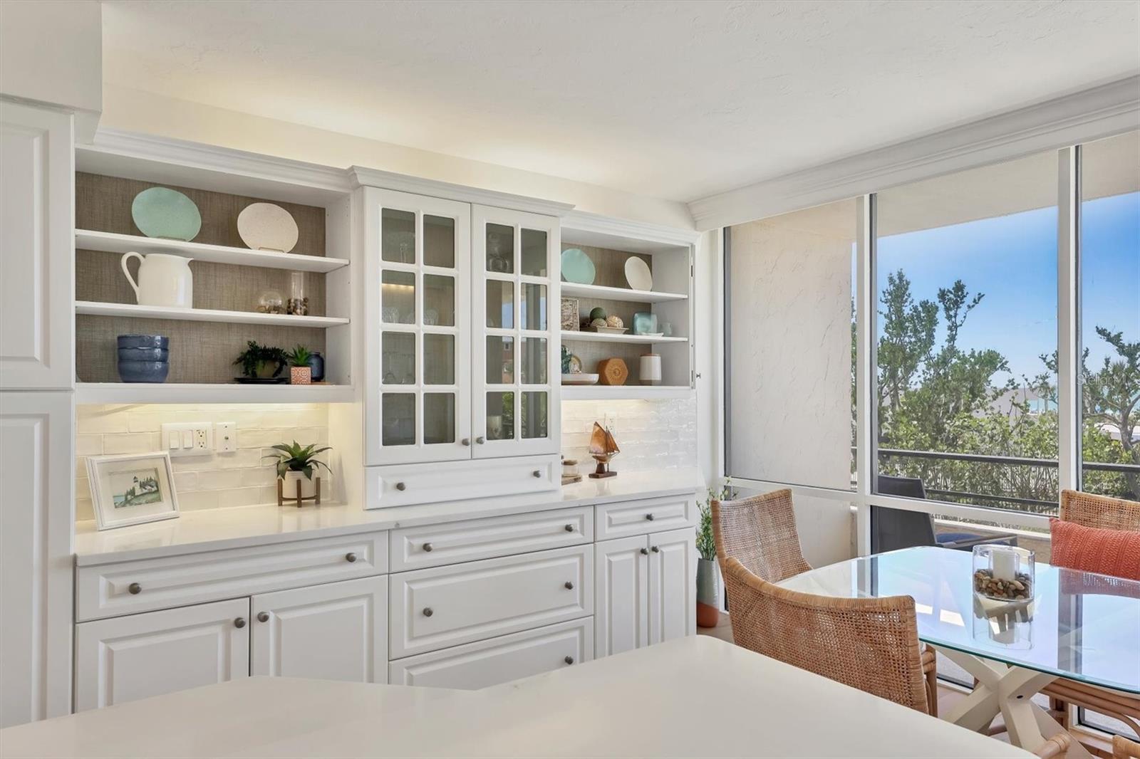 Image 15 of 47 For 5300 Ocean Boulevard 202