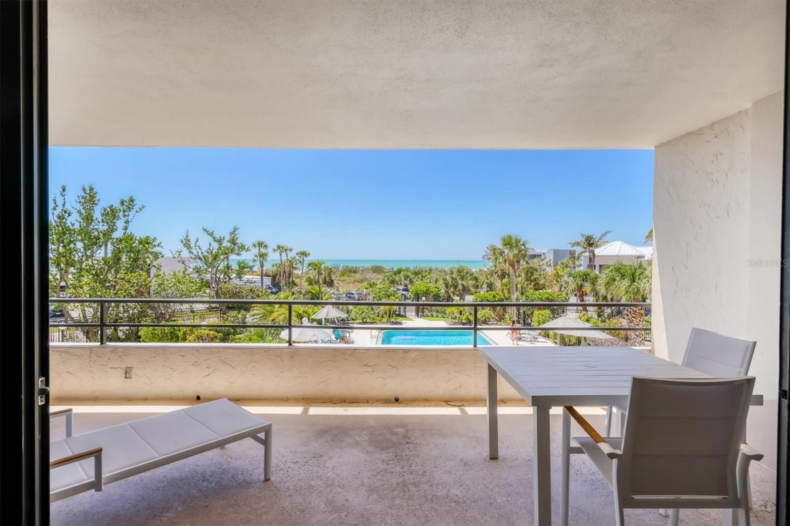 Image 27 of 47 For 5300 Ocean Boulevard 202