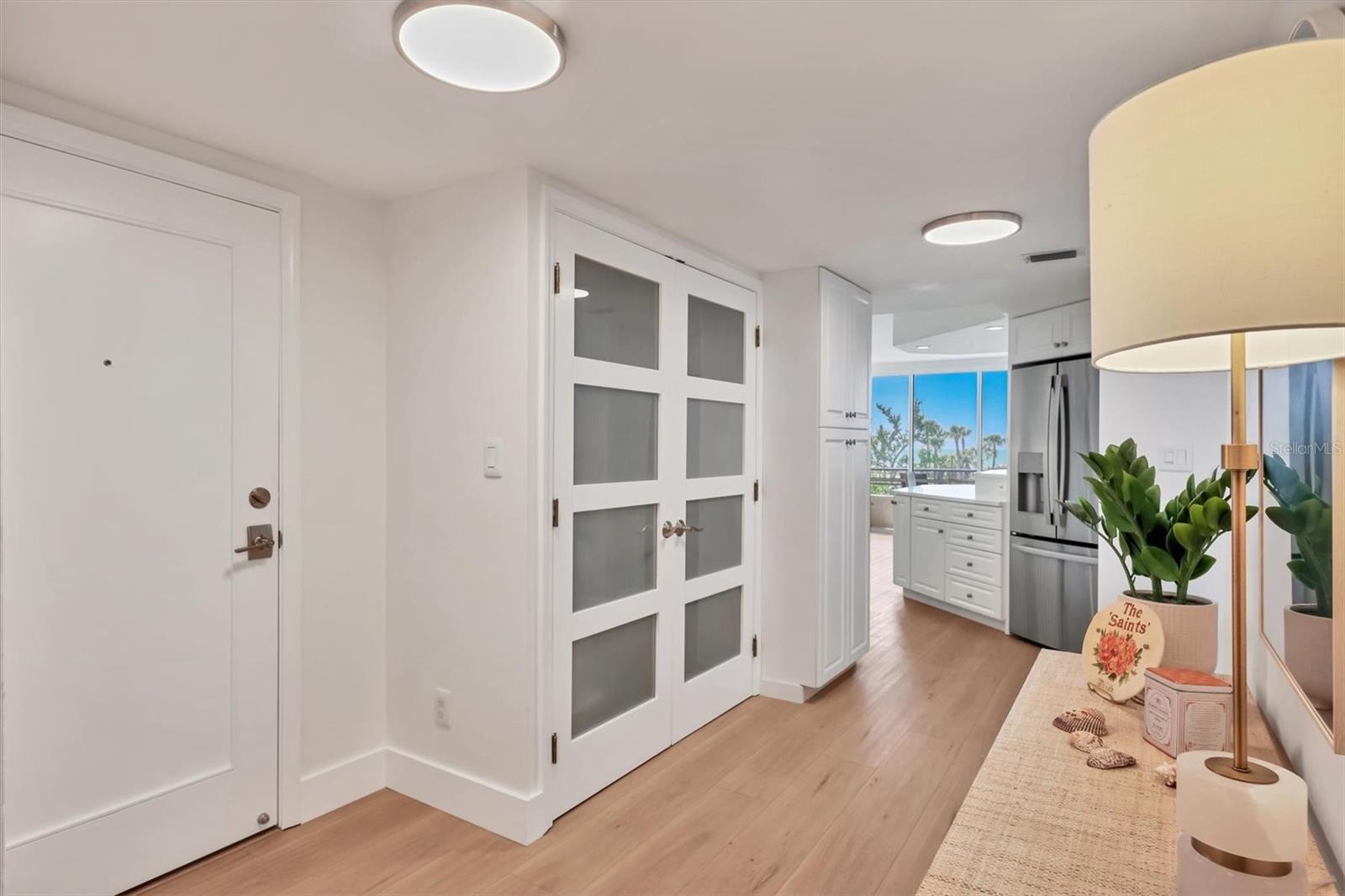 Image 3 of 47 For 5300 Ocean Boulevard 202