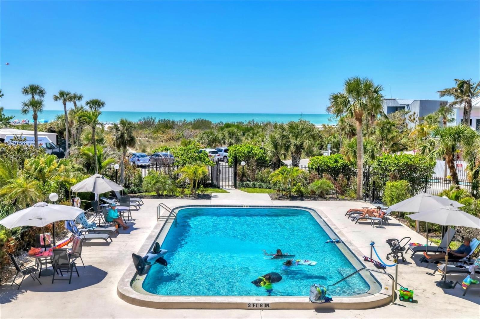 Image 32 of 47 For 5300 Ocean Boulevard 202