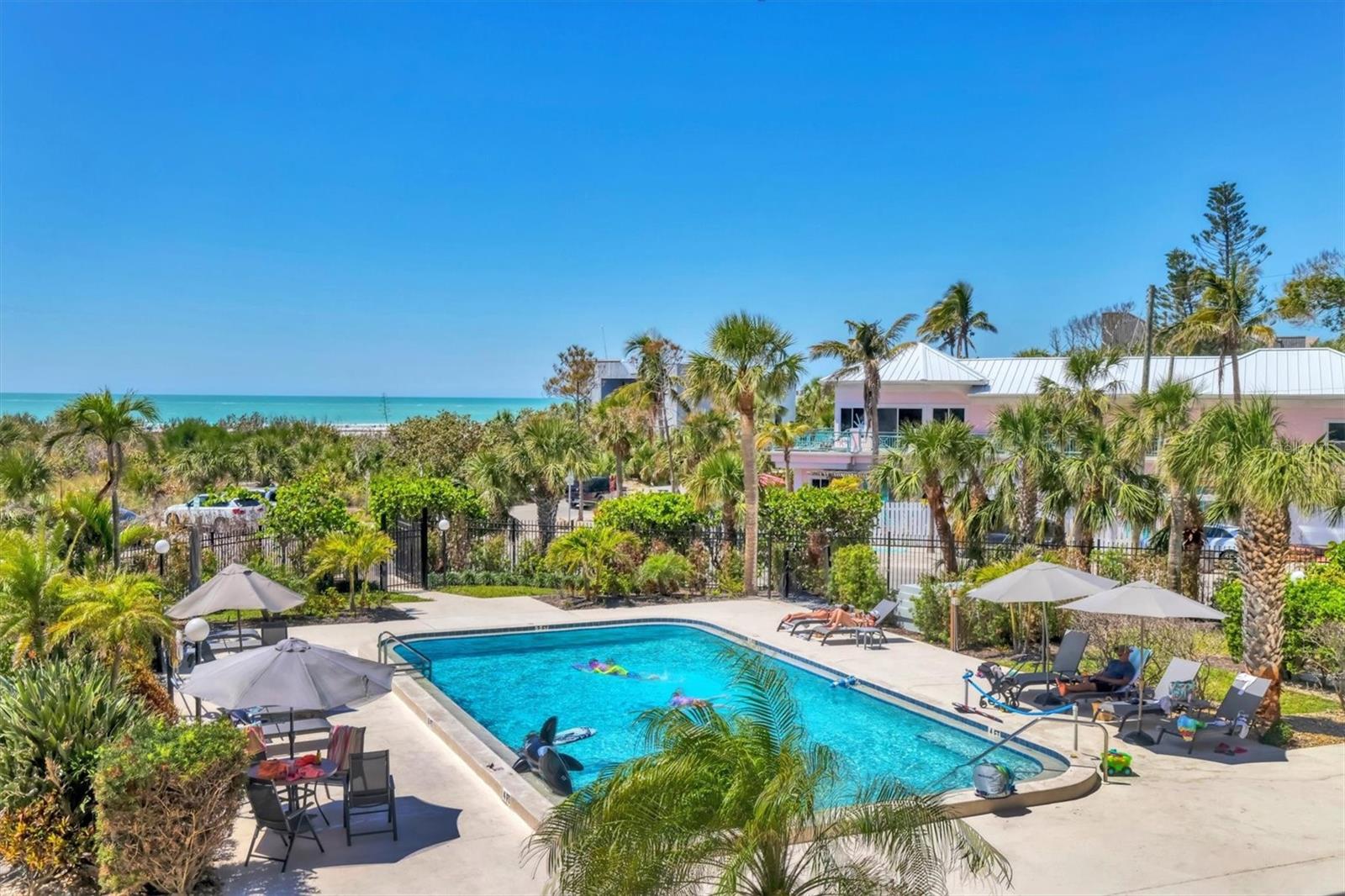 Image 33 of 47 For 5300 Ocean Boulevard 202