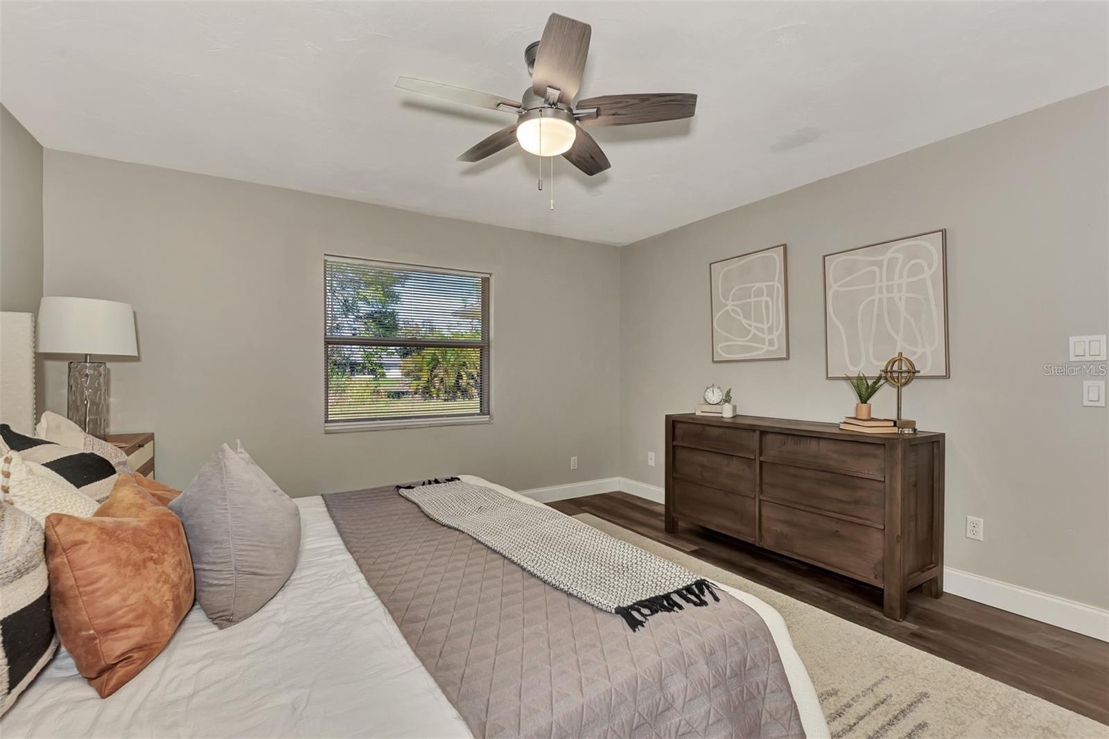 Image 13 of 24 For 4512 Ulster Avenue