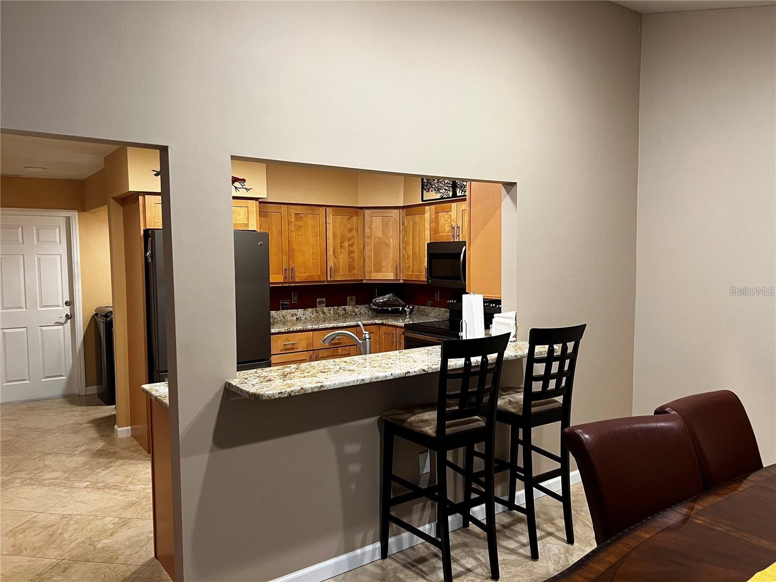 Image 10 of 31 For 5581 Golf Pointe Drive