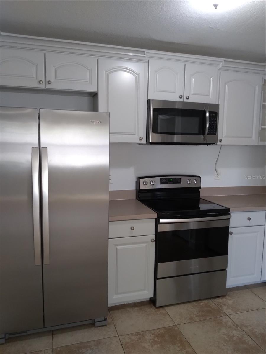 Image 12 of 24 For 2525 Bahia Vista Street