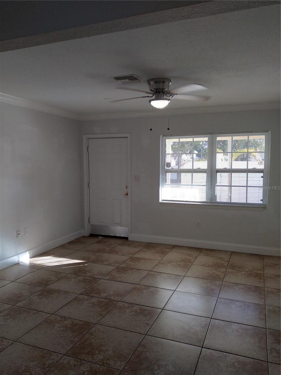 Image 17 of 24 For 2525 Bahia Vista Street