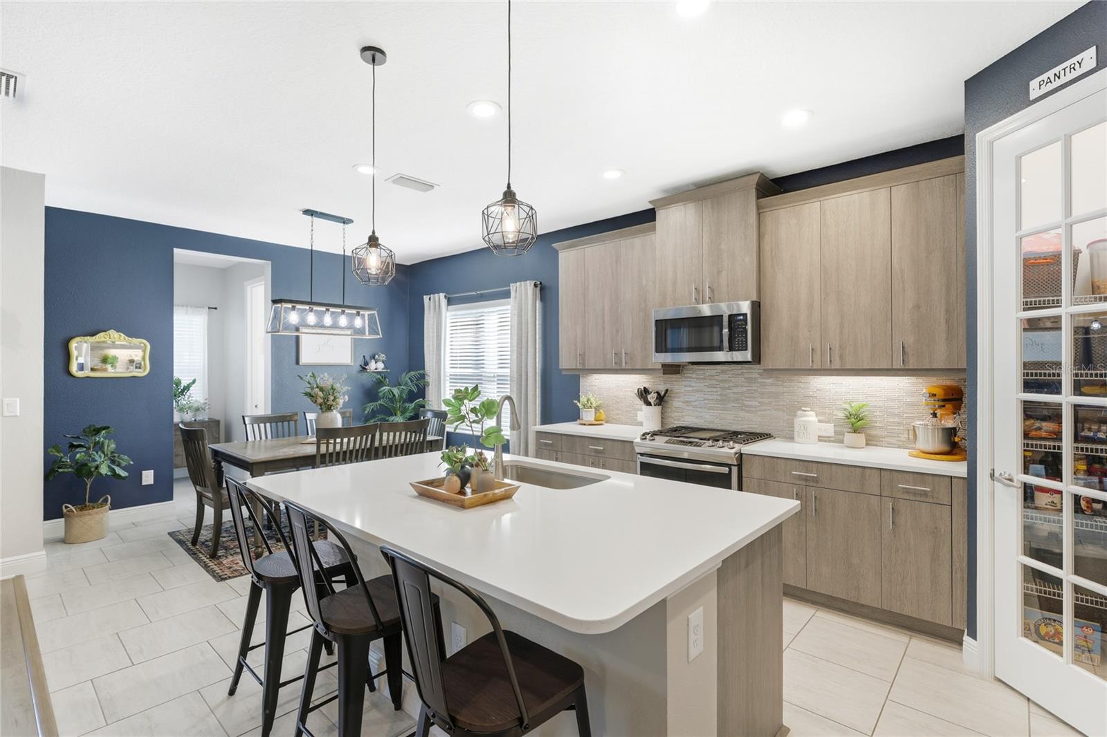 Image 10 of 49 For 3911 Woodmont Drive