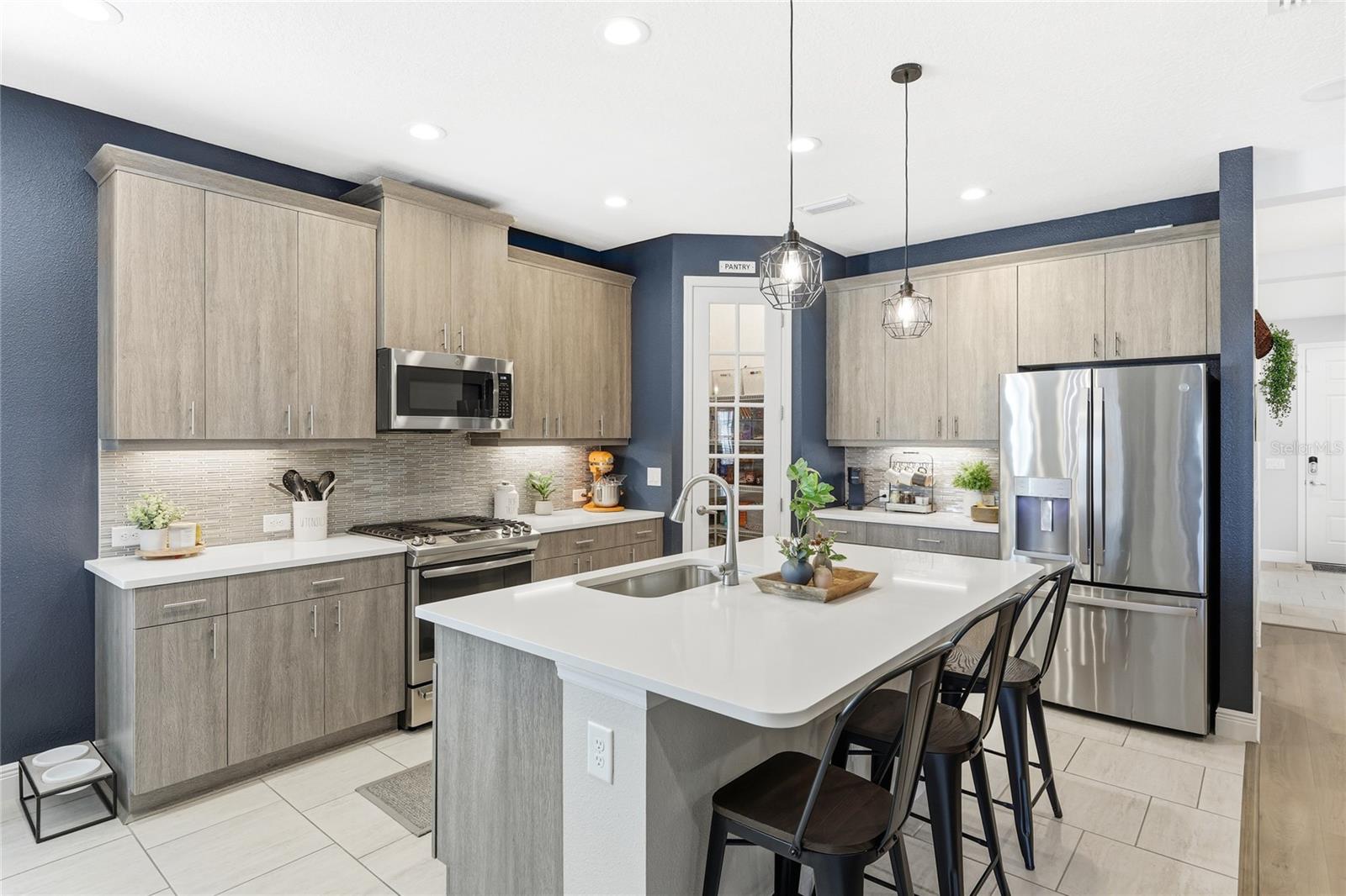 Image 11 of 49 For 3911 Woodmont Drive