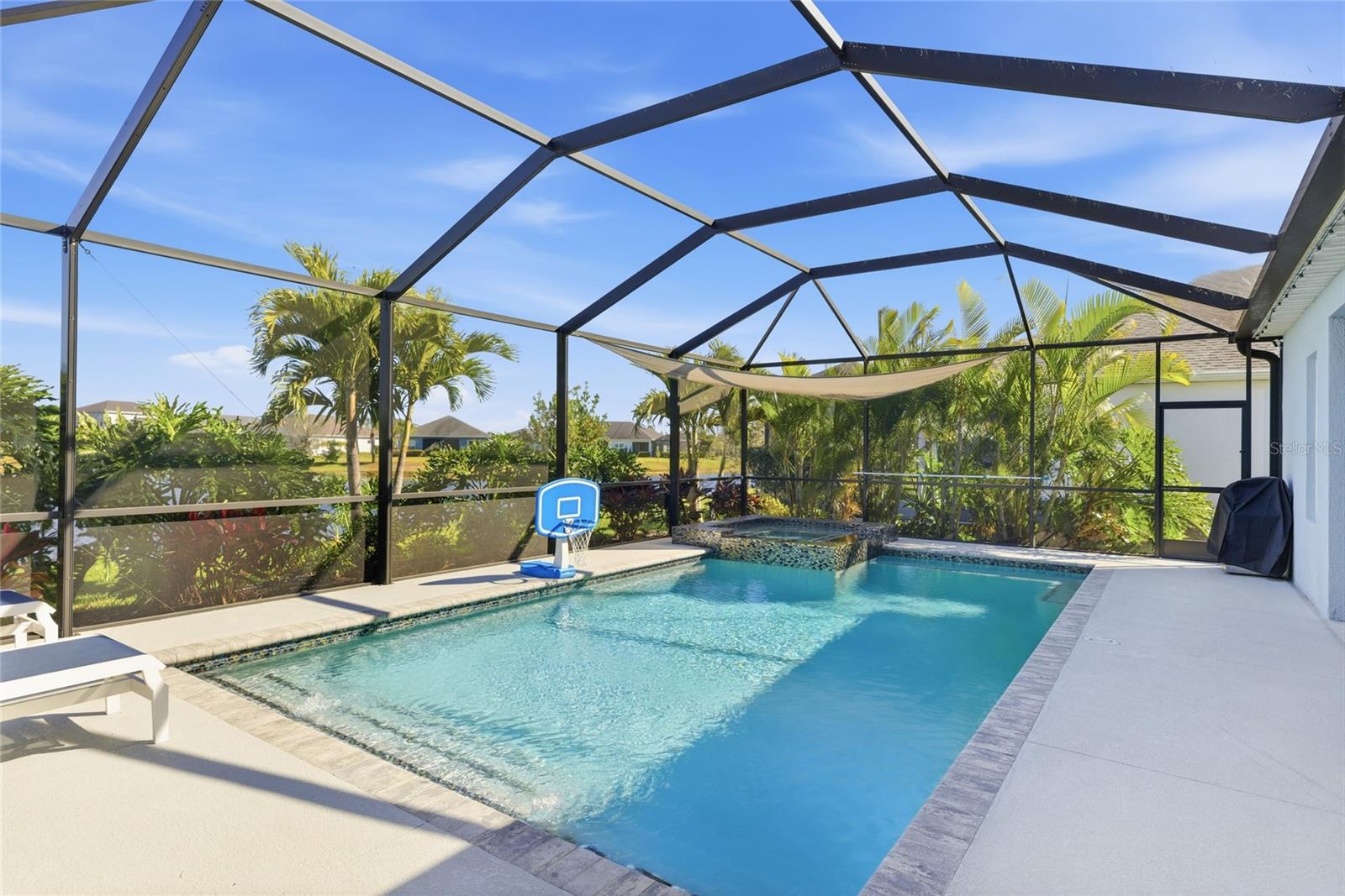 Image 26 of 49 For 3911 Woodmont Drive