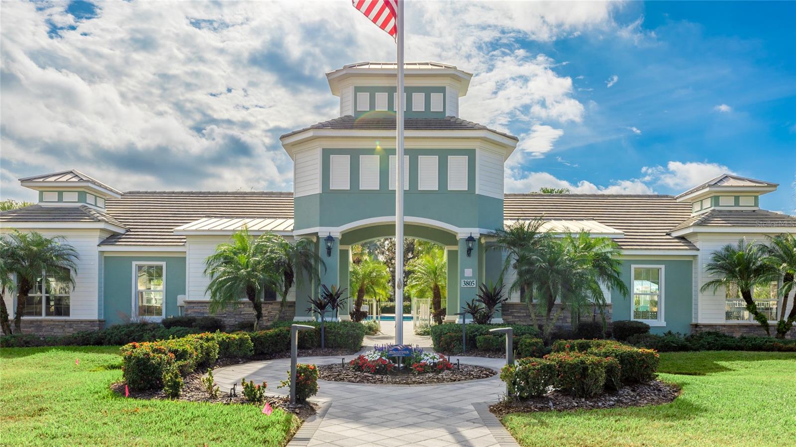 Image 33 of 49 For 3911 Woodmont Drive