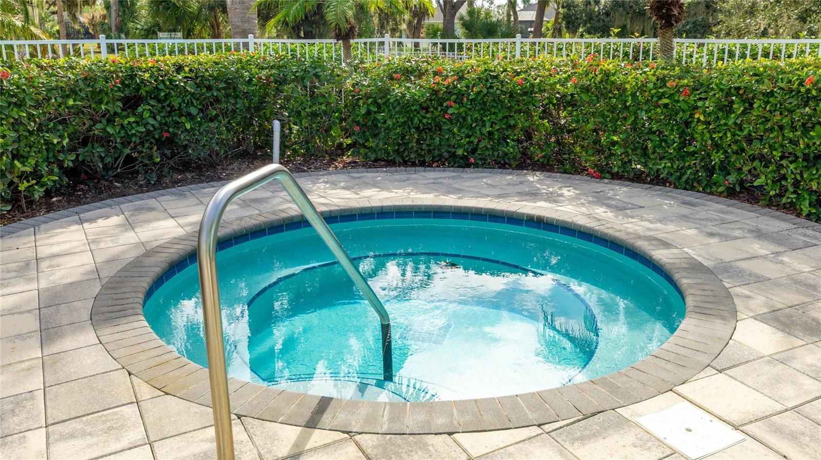 Image 38 of 49 For 3911 Woodmont Drive