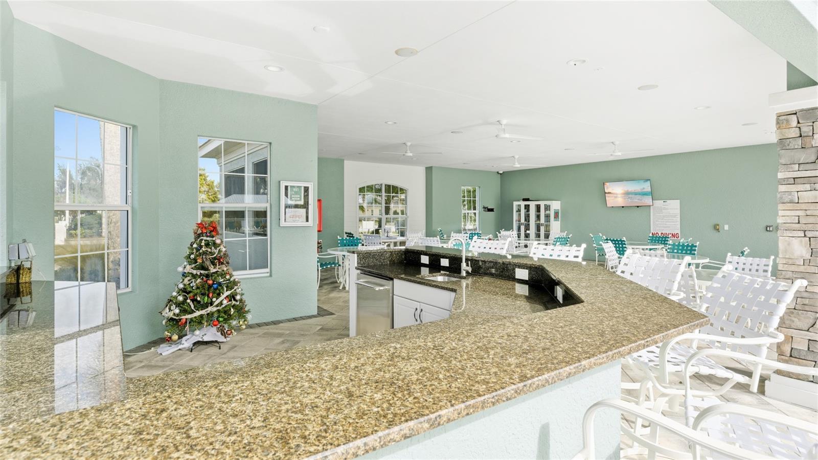 Image 40 of 49 For 3911 Woodmont Drive