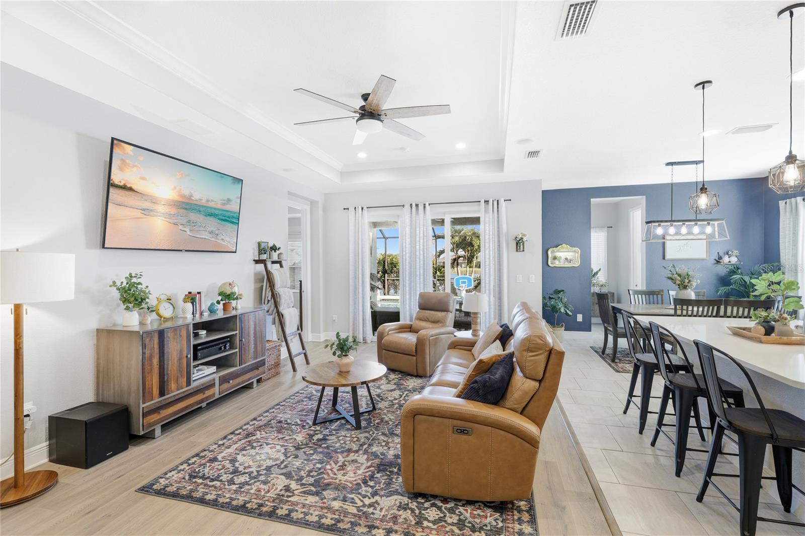 Image 8 of 49 For 3911 Woodmont Drive