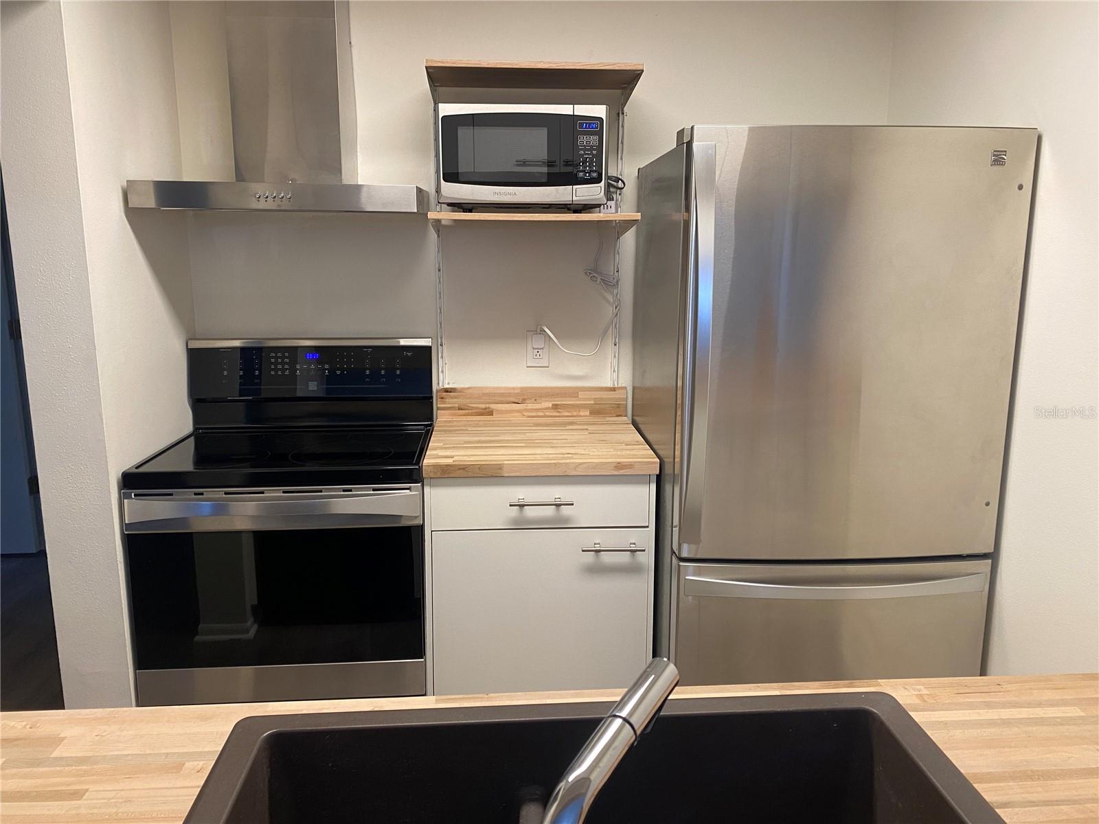 Image 8 of 22 For 3813 59th Avenue W 3813