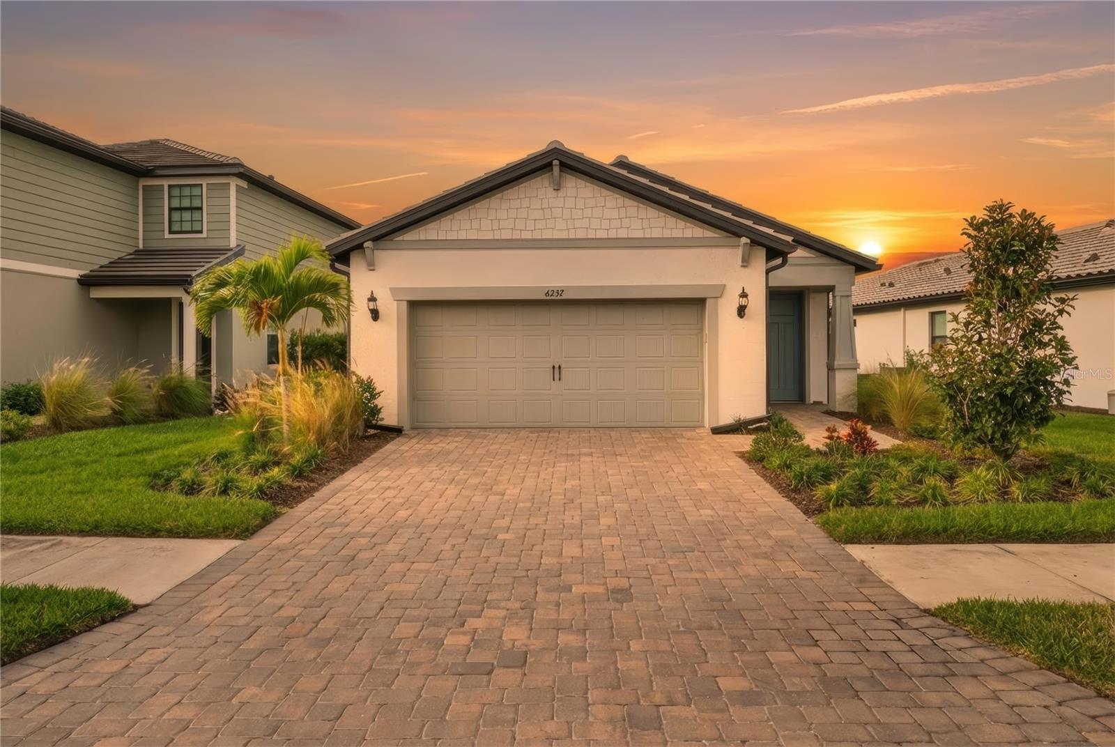 Image 2 of 68 For 6237 Fish Eagle Court