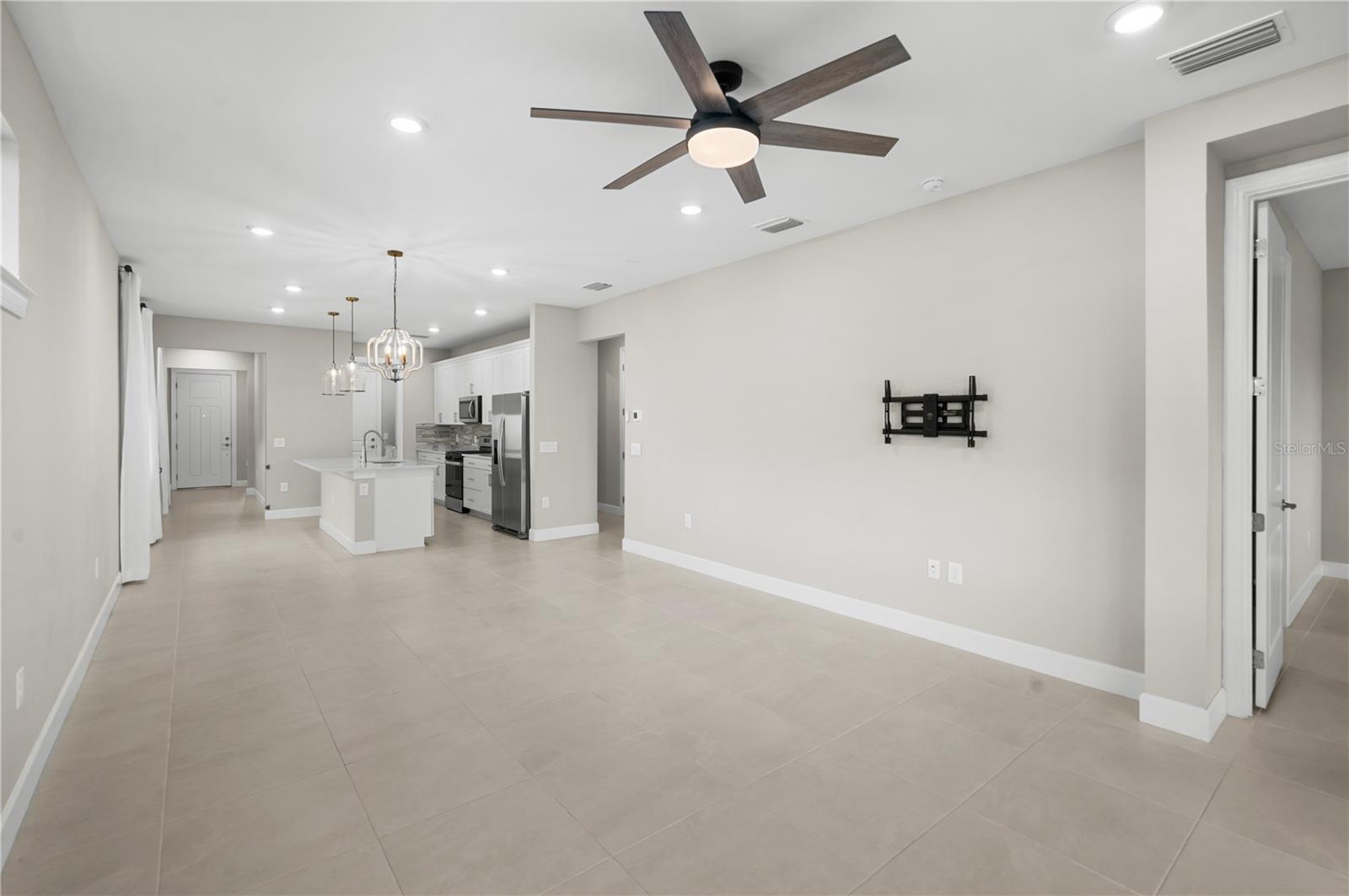 Image 21 of 68 For 6237 Fish Eagle Court