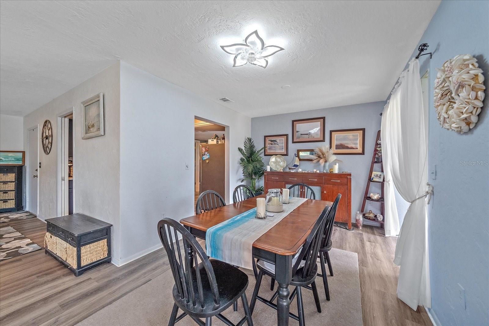 Image 8 of 35 For 3286 Brunswick Lane 704