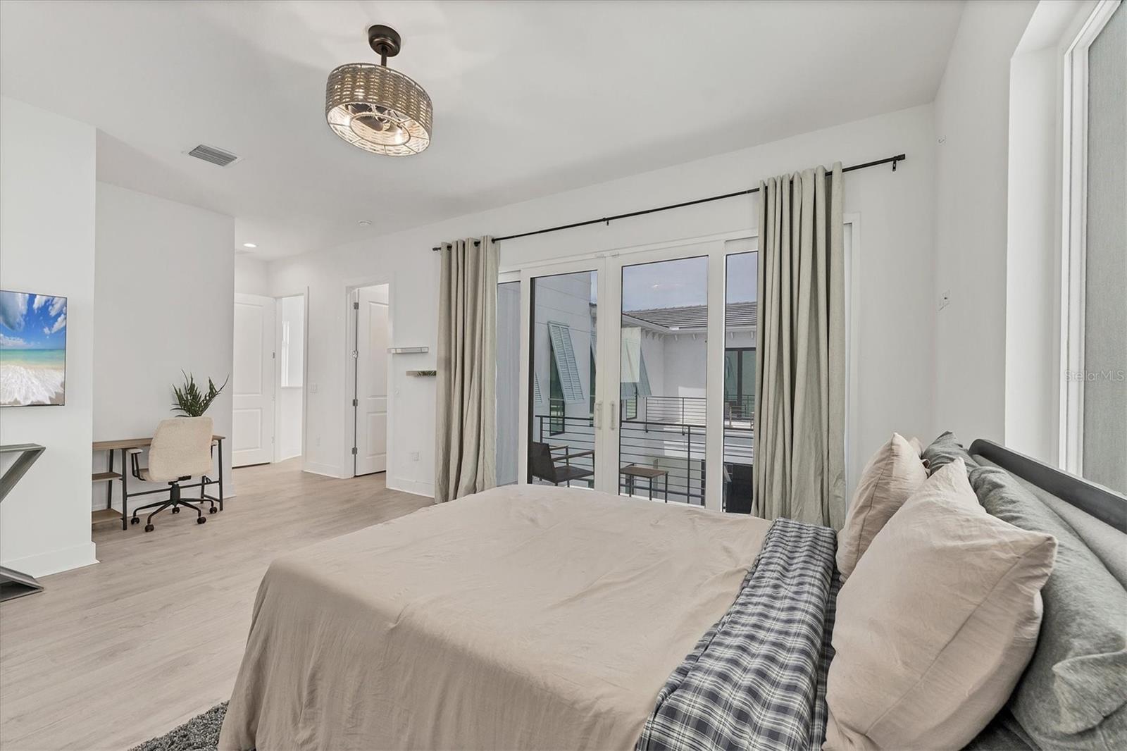 Image 40 of 55 For 6028 Red Mangrove Lane