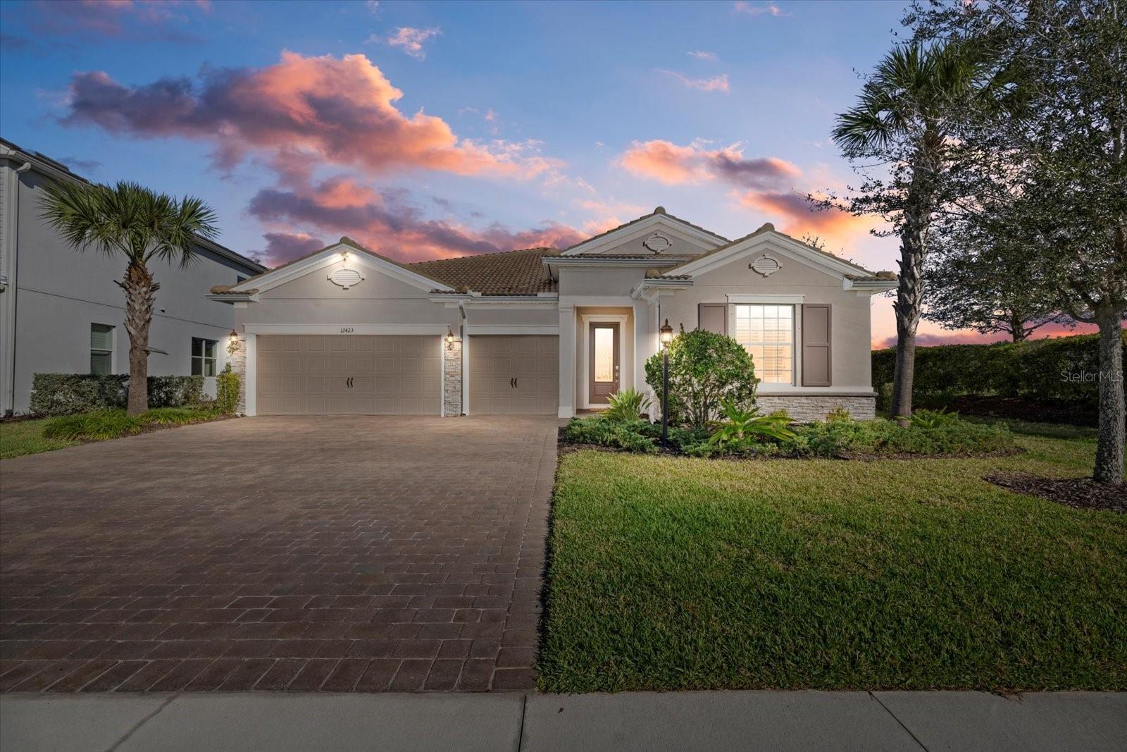 Details for 12423 Blue Hill Trail, LAKEWOOD RANCH, FL 34211