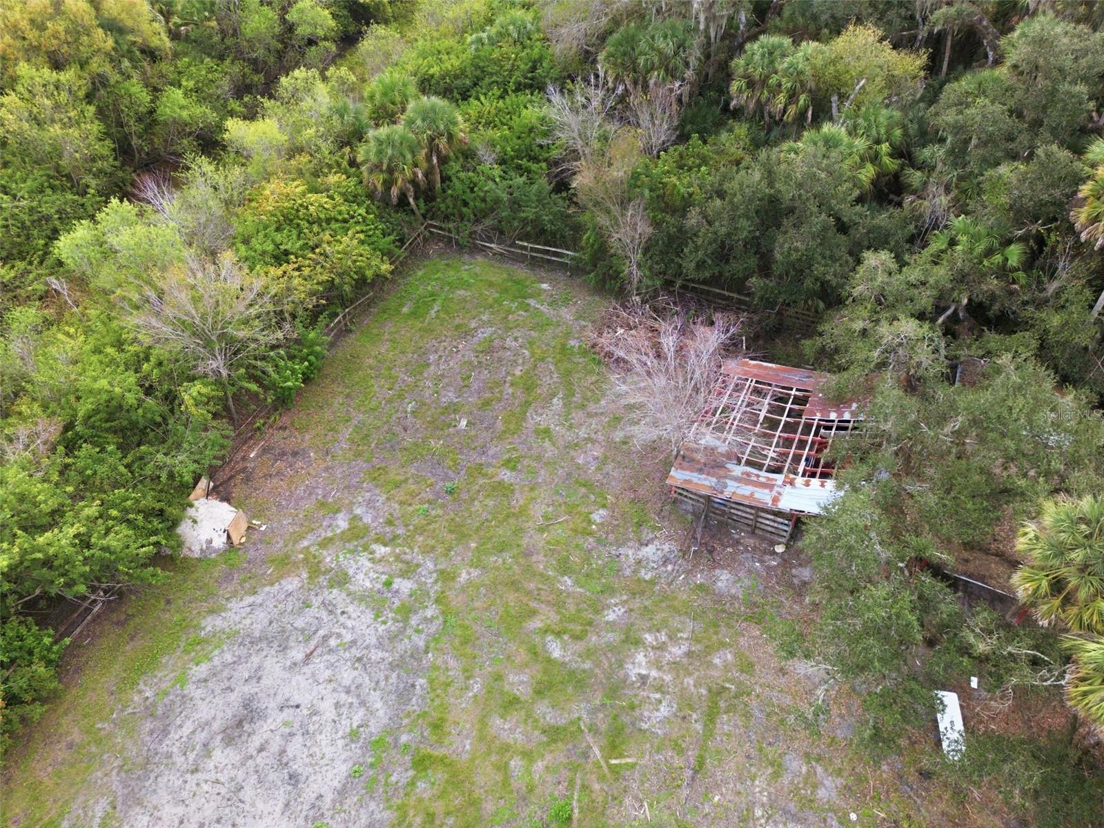 Image 14 of 45 For 4570 Hidden River Road