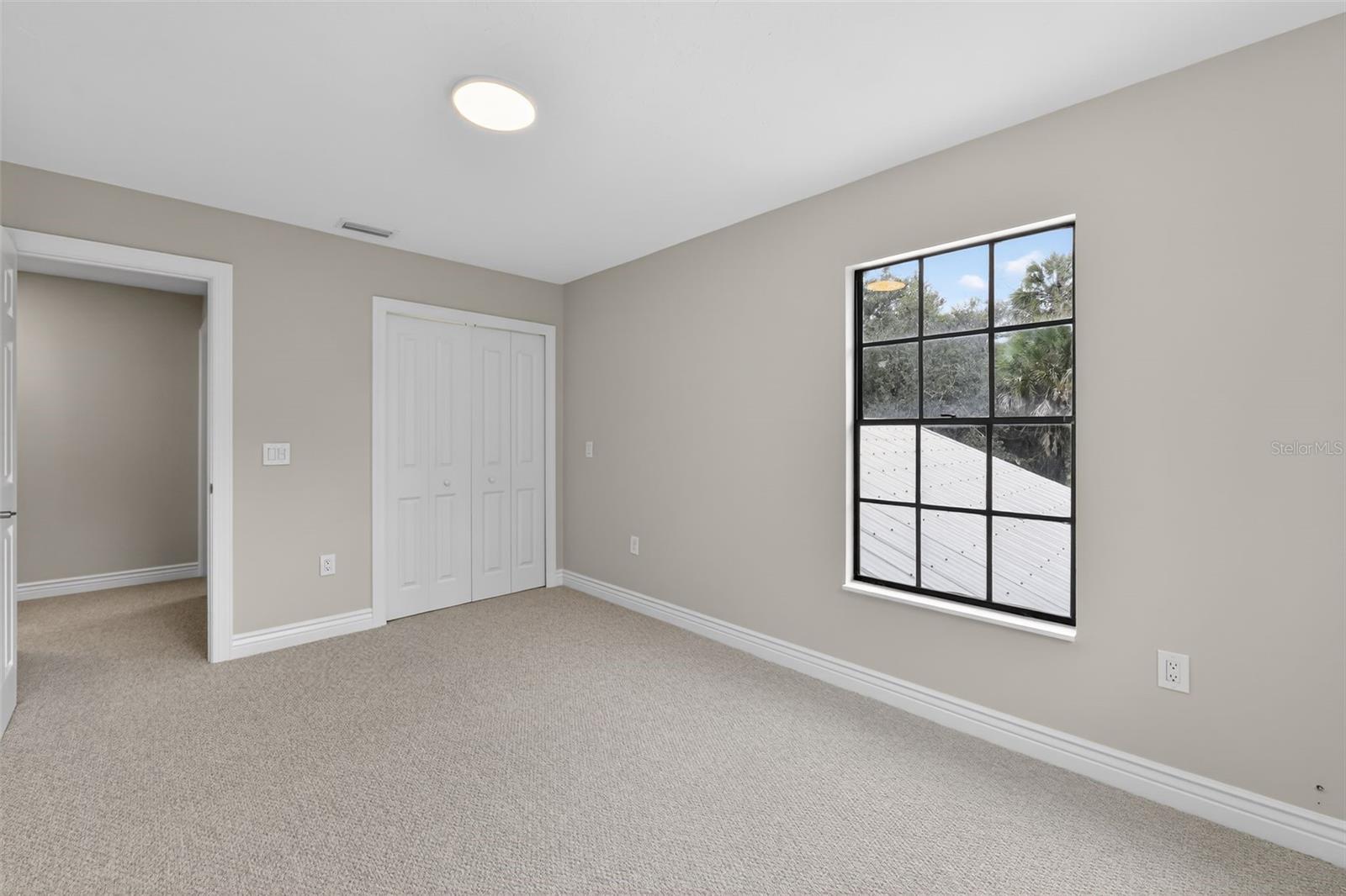 Image 34 of 45 For 4570 Hidden River Road