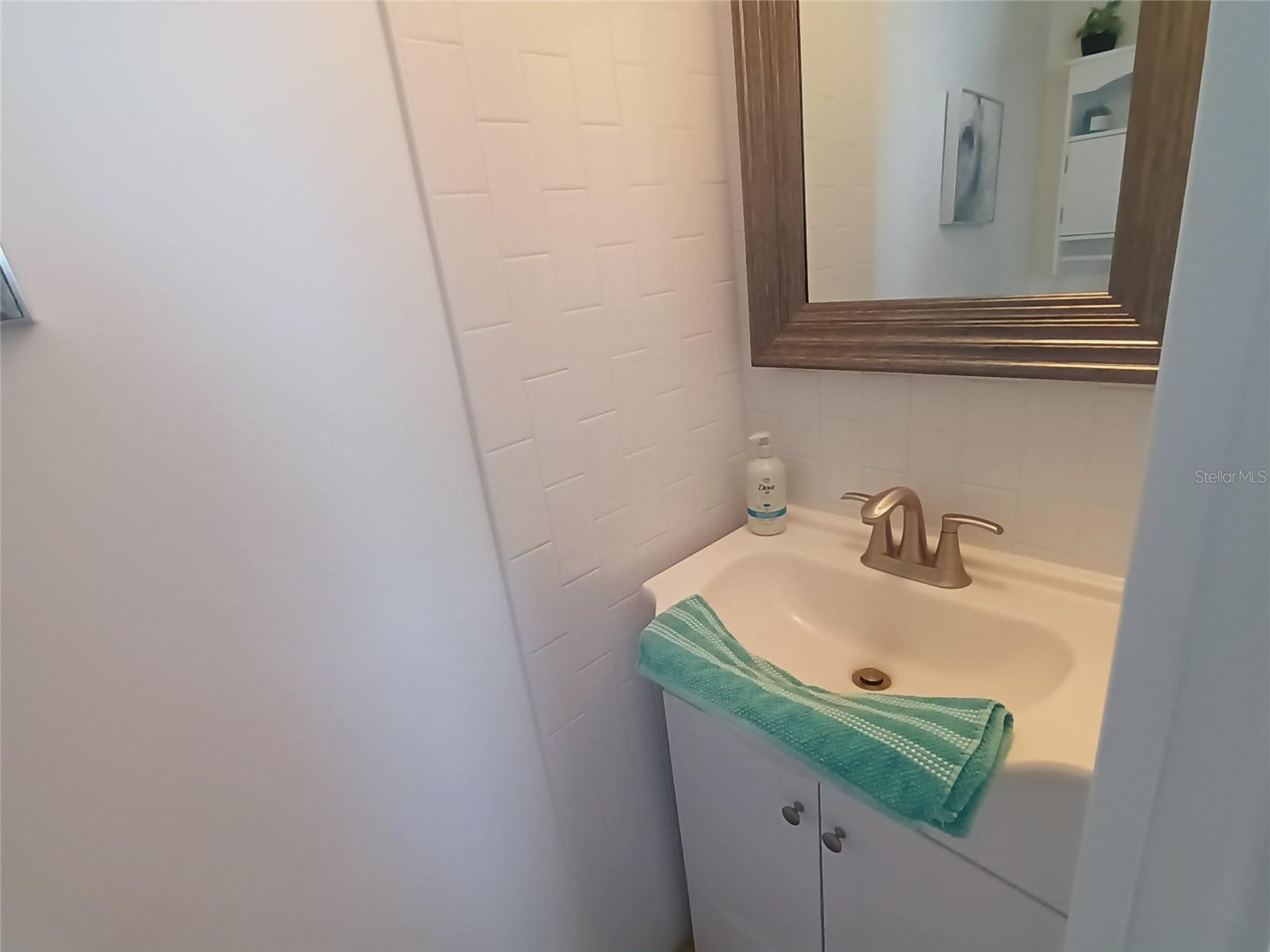 Image 25 of 73 For 1580 Blind Brook Drive