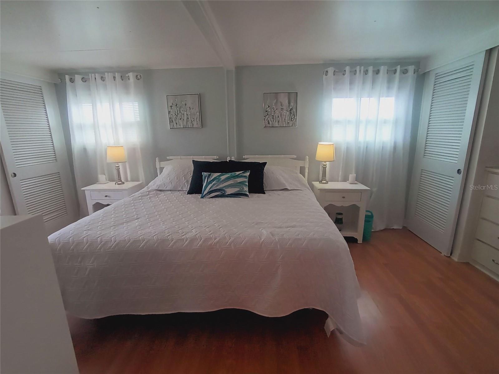 Image 27 of 73 For 1580 Blind Brook Drive