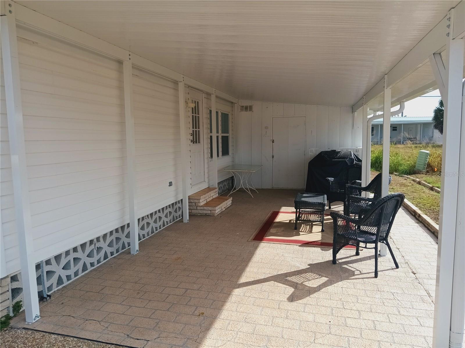 Image 5 of 73 For 1580 Blind Brook Drive