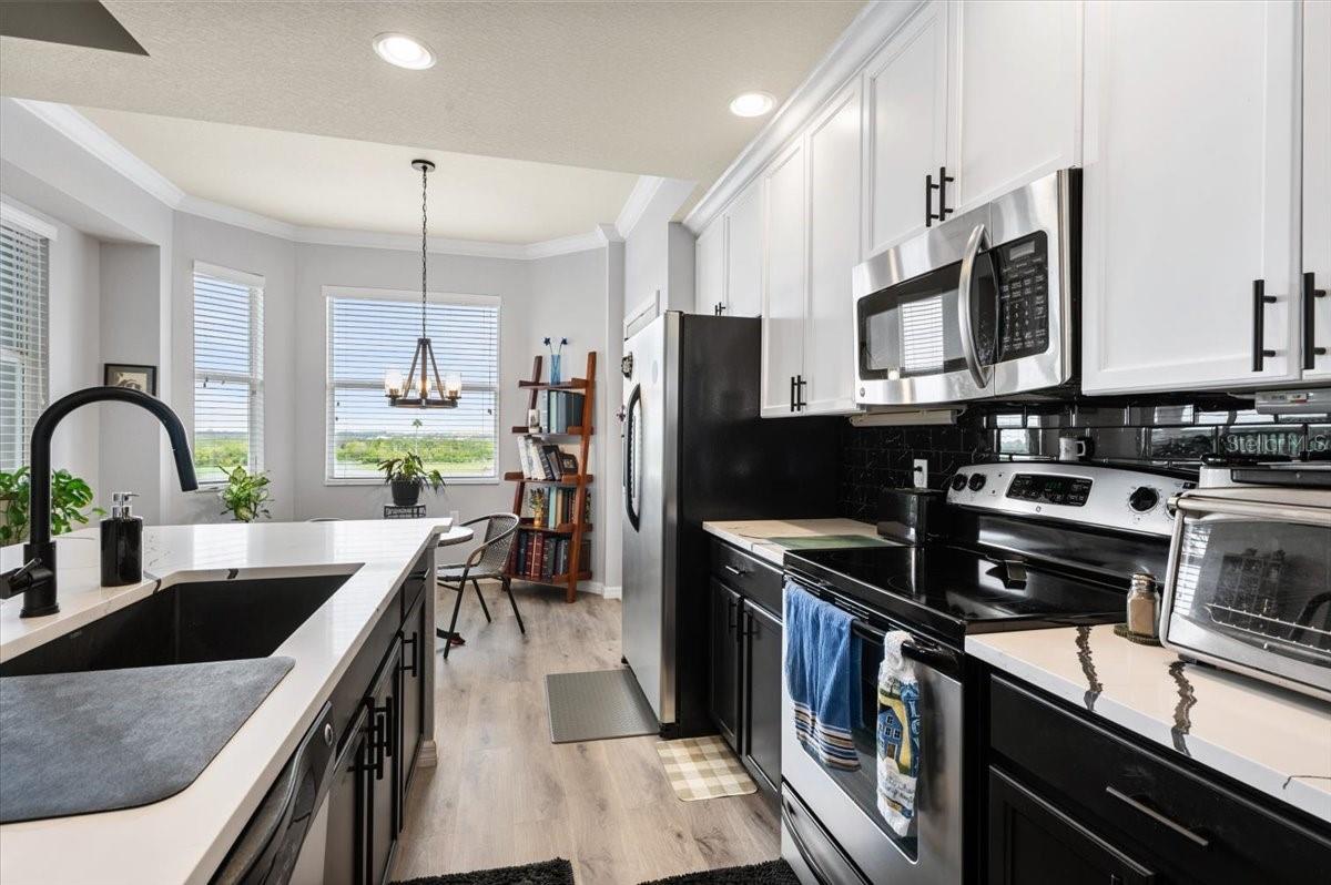 Image 16 of 50 For 7803 Grand Estuary Trail 302