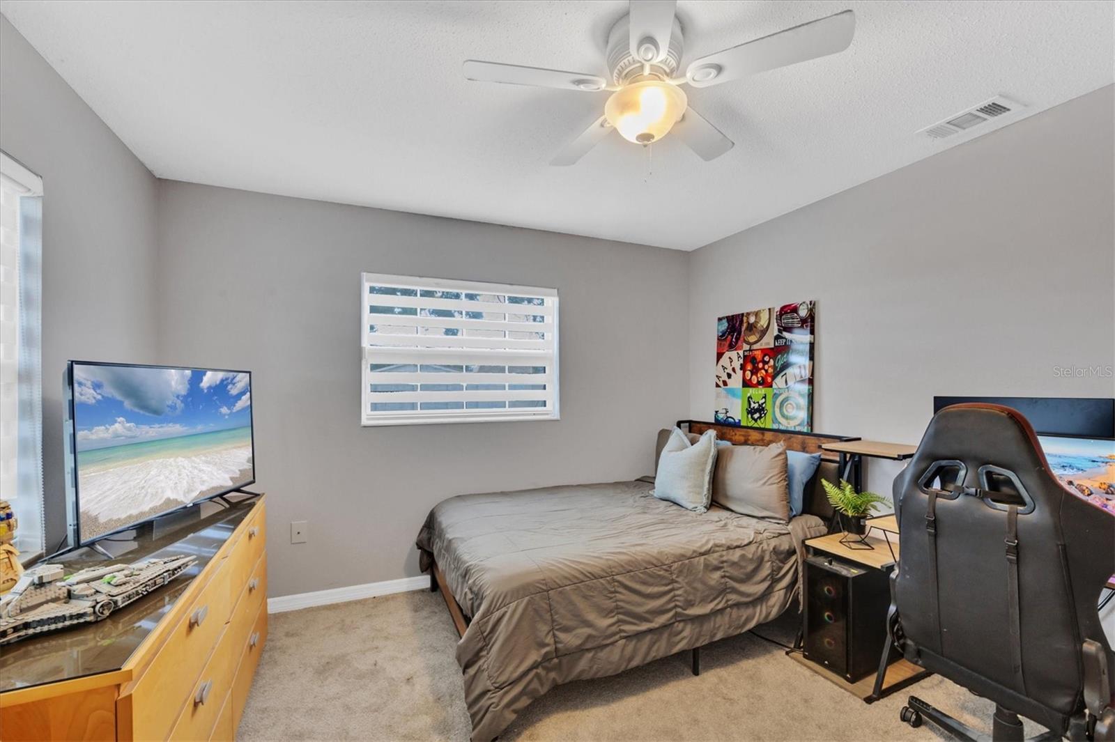 Image 33 of 36 For 322 Linden Drive