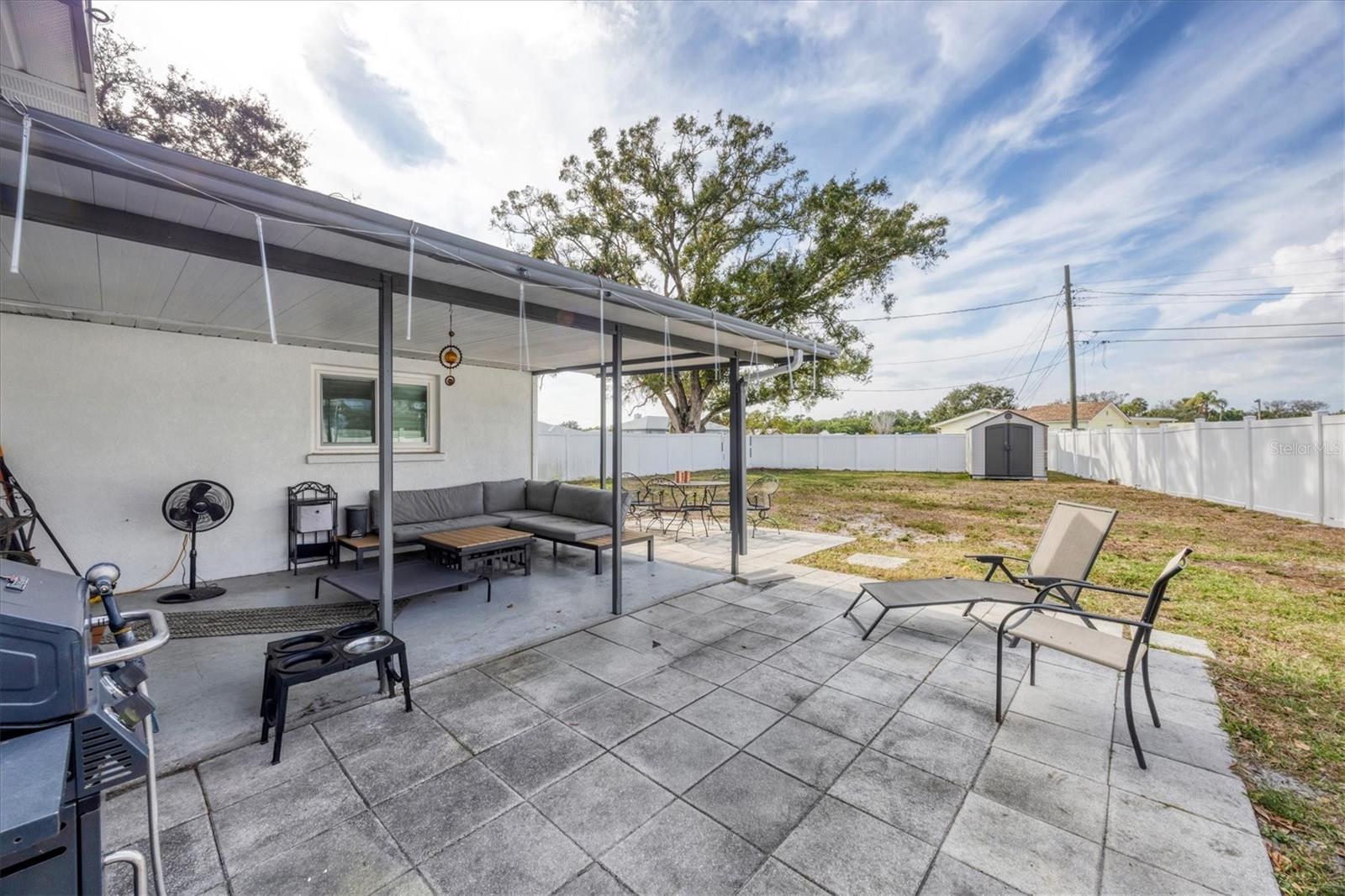 Image 7 of 36 For 322 Linden Drive