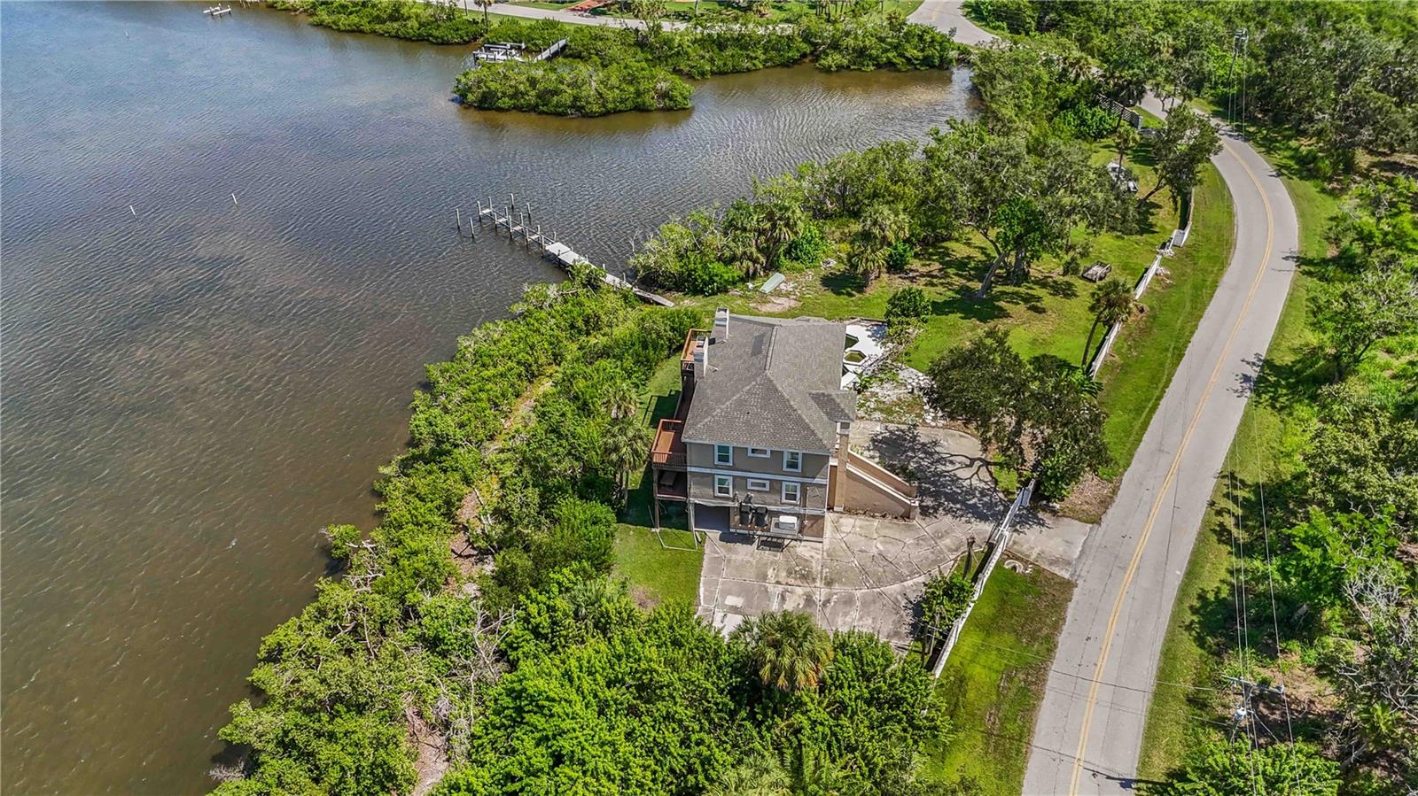 Image 54 of 66 For 1470 Bayshore Drive