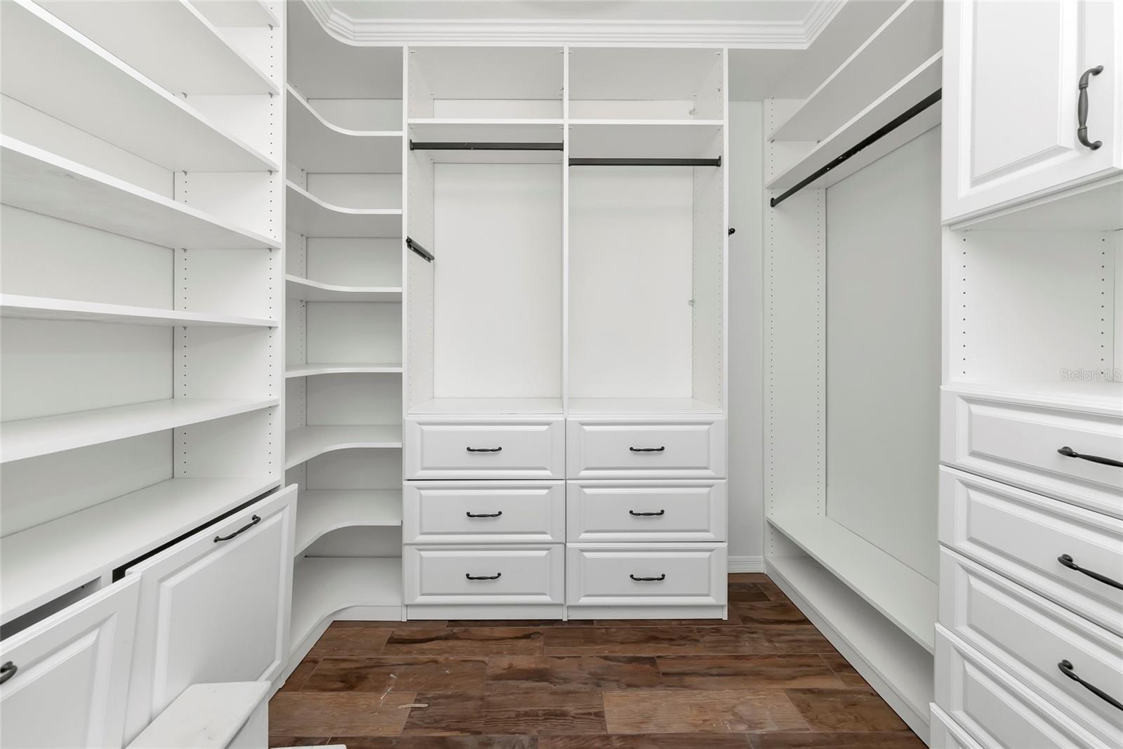 Image 21 of 82 For 15210 Waterline Road